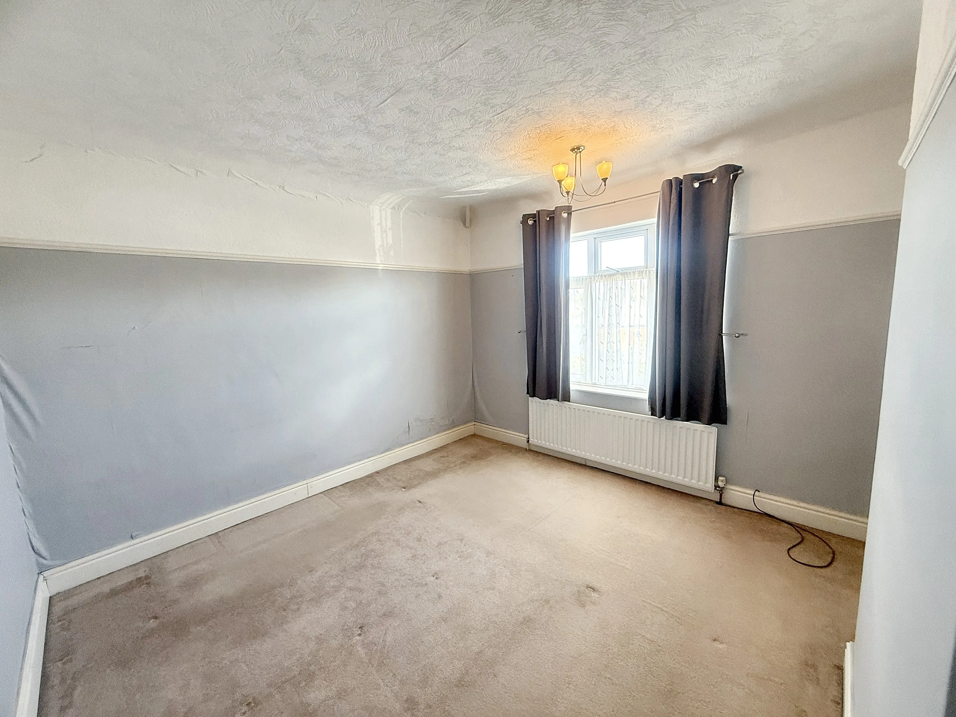 2 Bedroom Semi-Detached in Stourbridge
