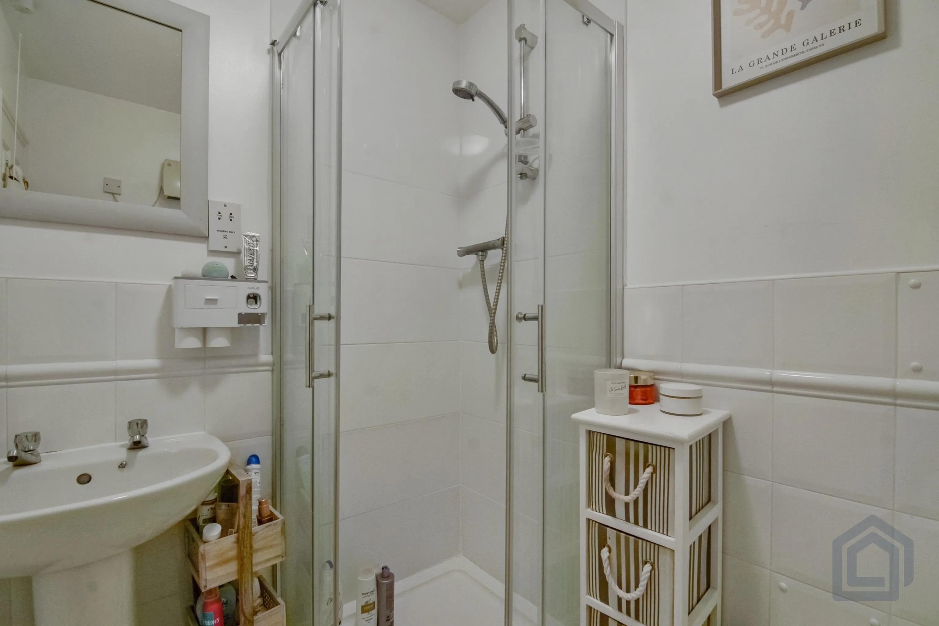 2 Bedroom Apartment in London