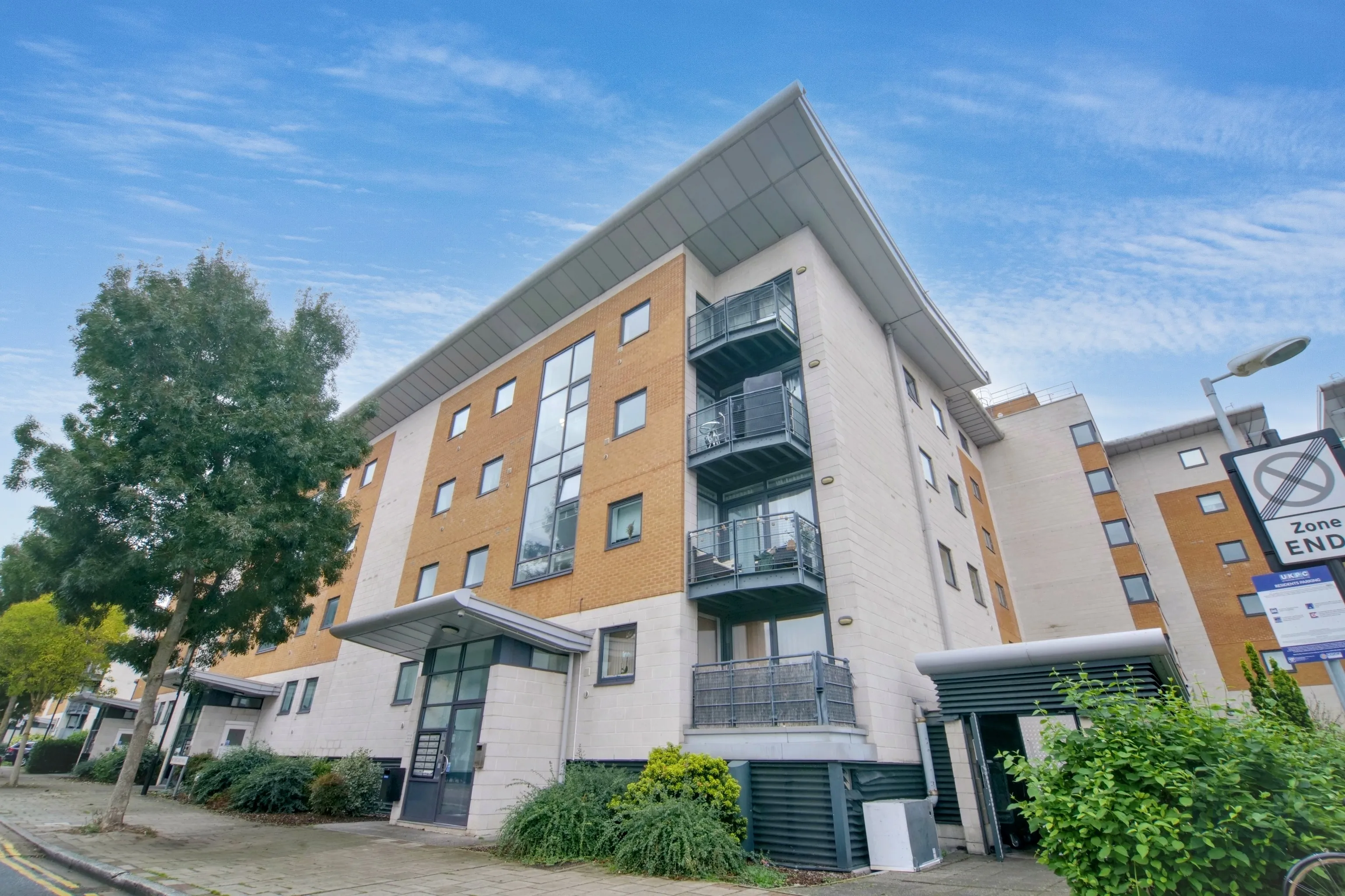2 Bedroom Apartment in London