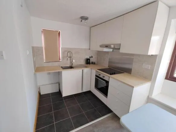  Flat / Apartment in Newmarket