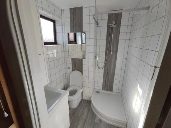  Flat / Apartment in Newmarket