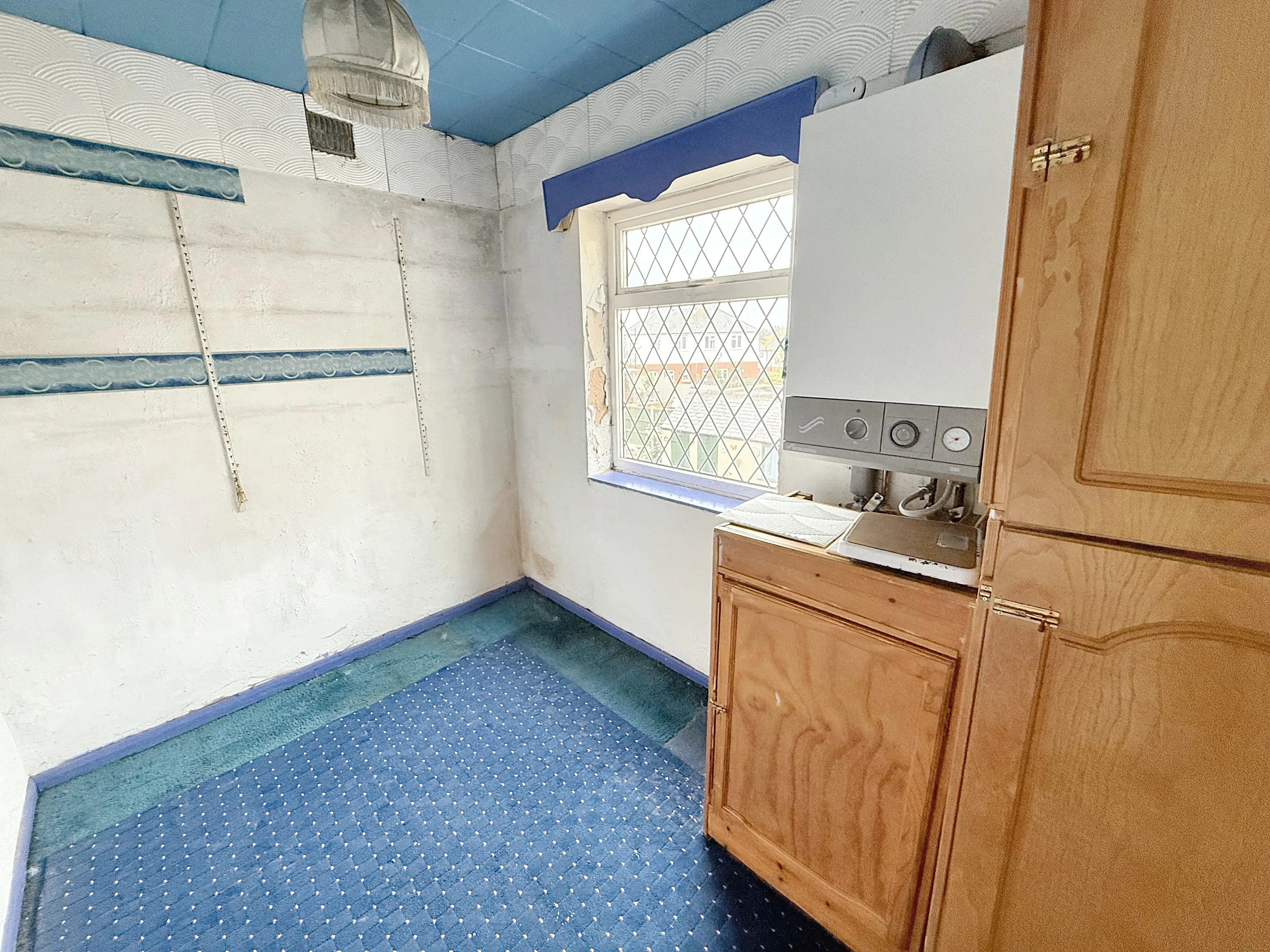 3 Bedroom Semi Detached House in Alfreton