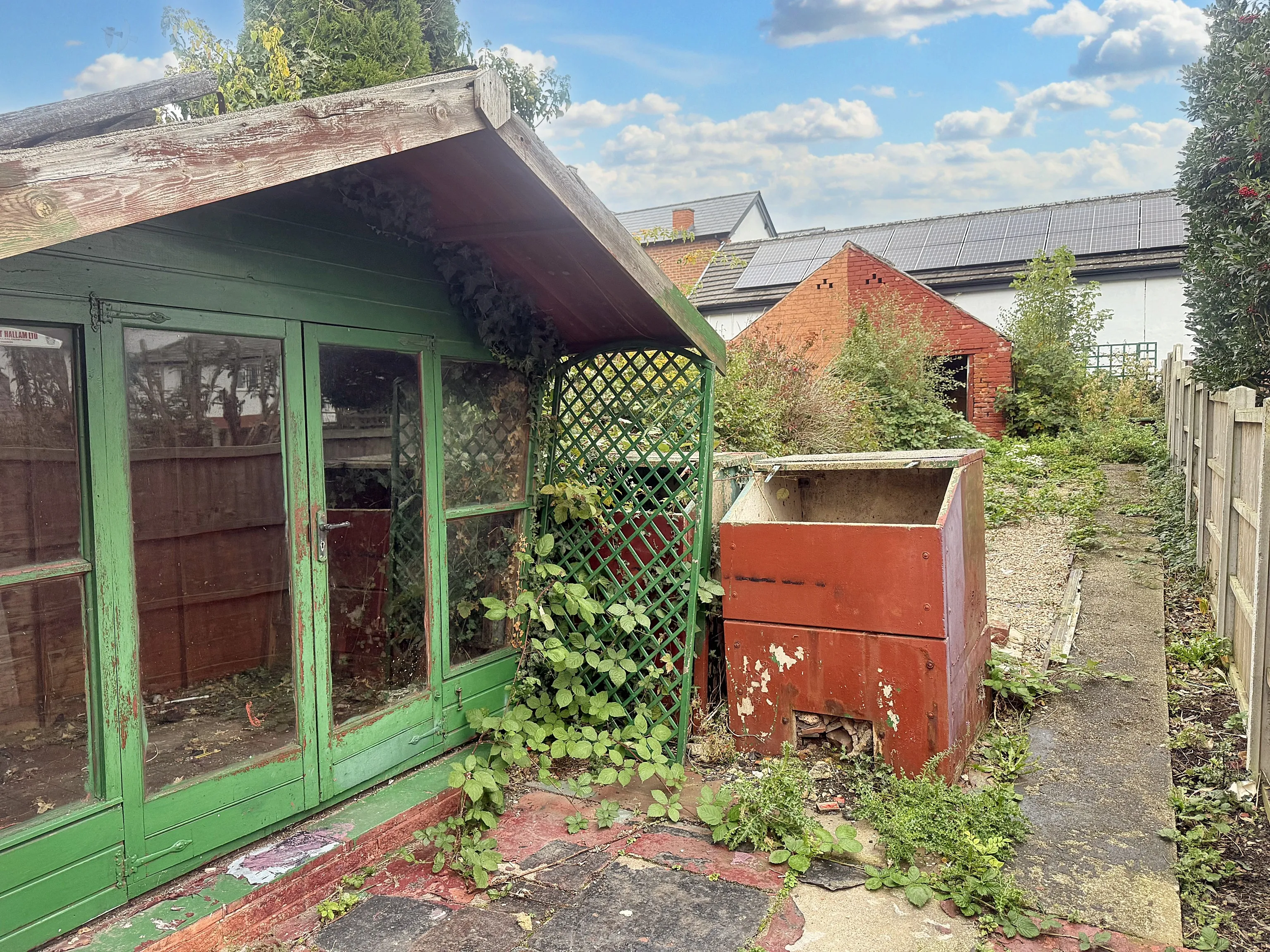 3 Bedroom Semi Detached House in Alfreton