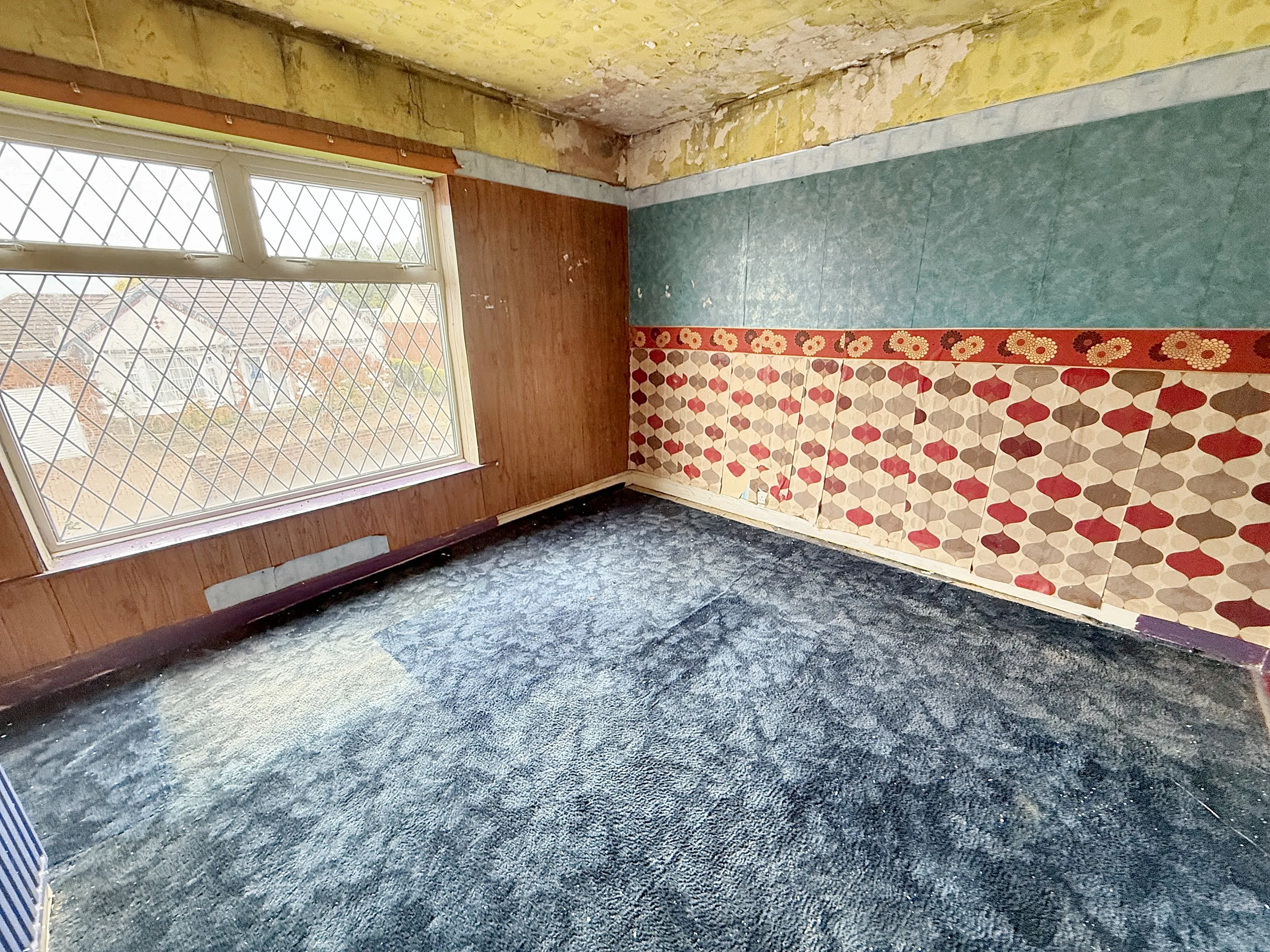 3 Bedroom Semi Detached House in Alfreton