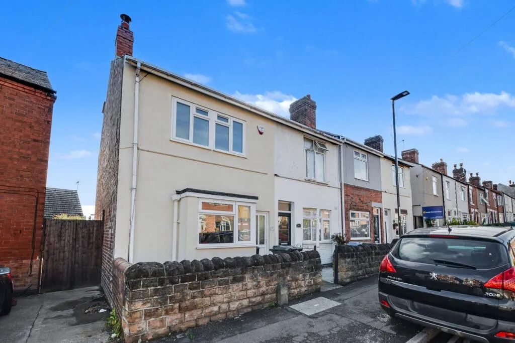 3 Bedroom Terraced House in Ilkeston