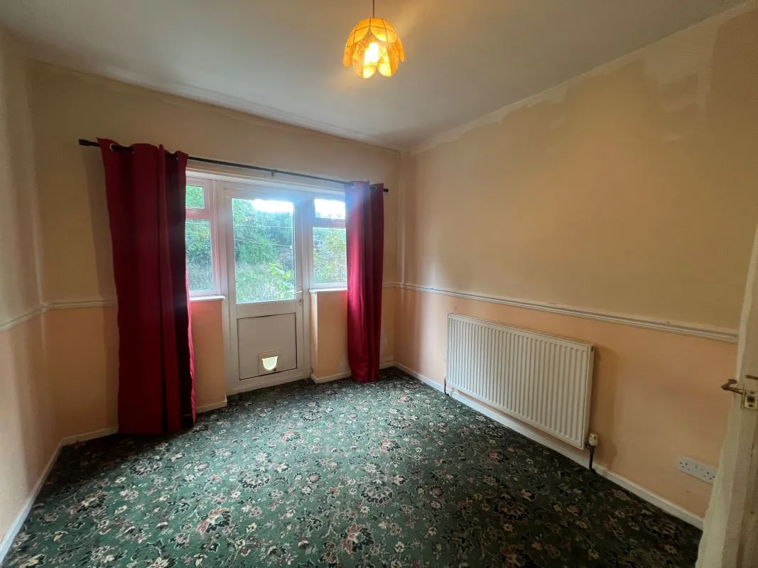 2 Bedroom Semi Detached House in Wolverhampton
