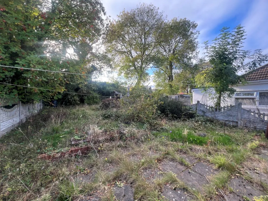 2 Bedroom Semi Detached House in Wolverhampton