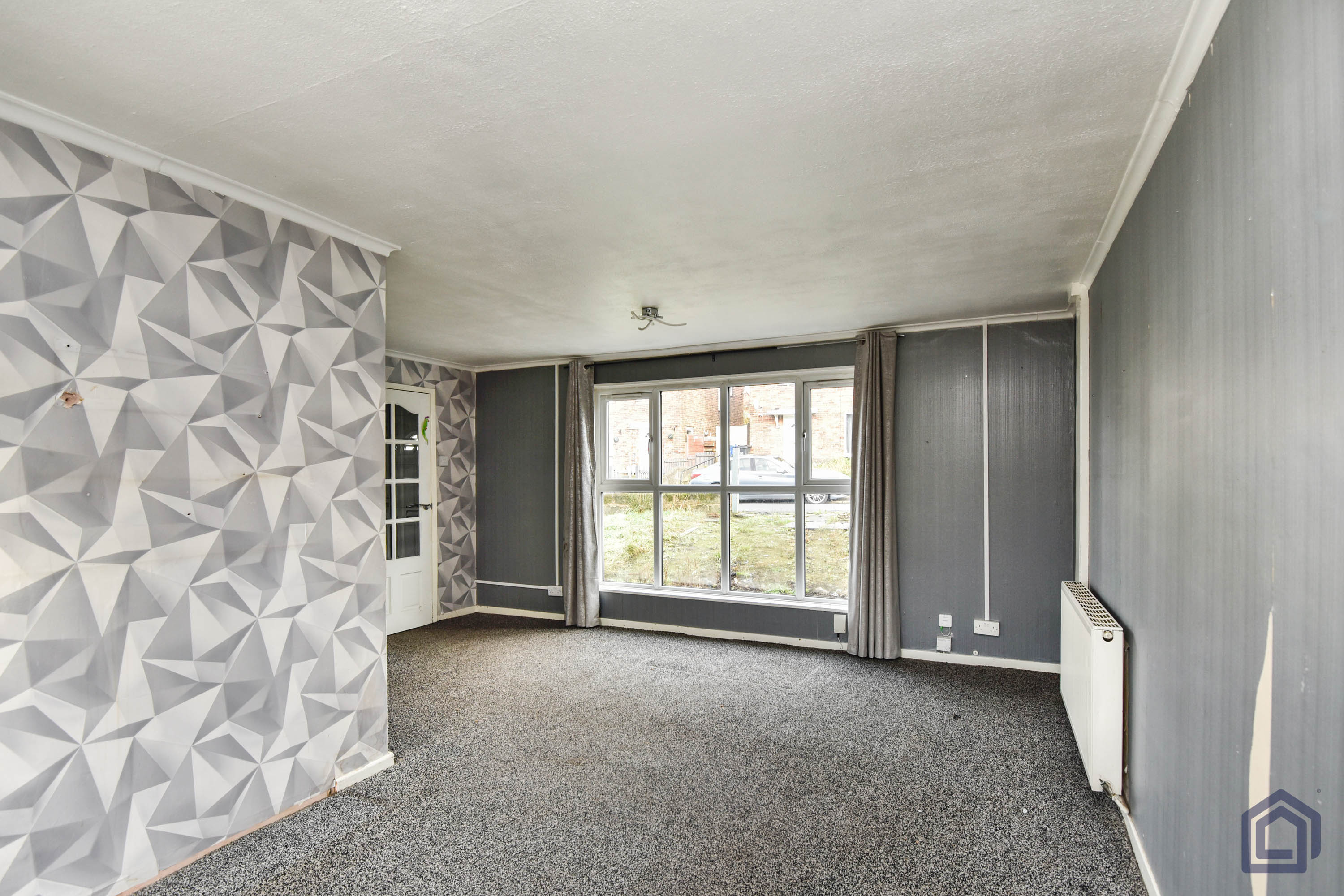 3 Bedroom Semi-Detached in Kidsgrove