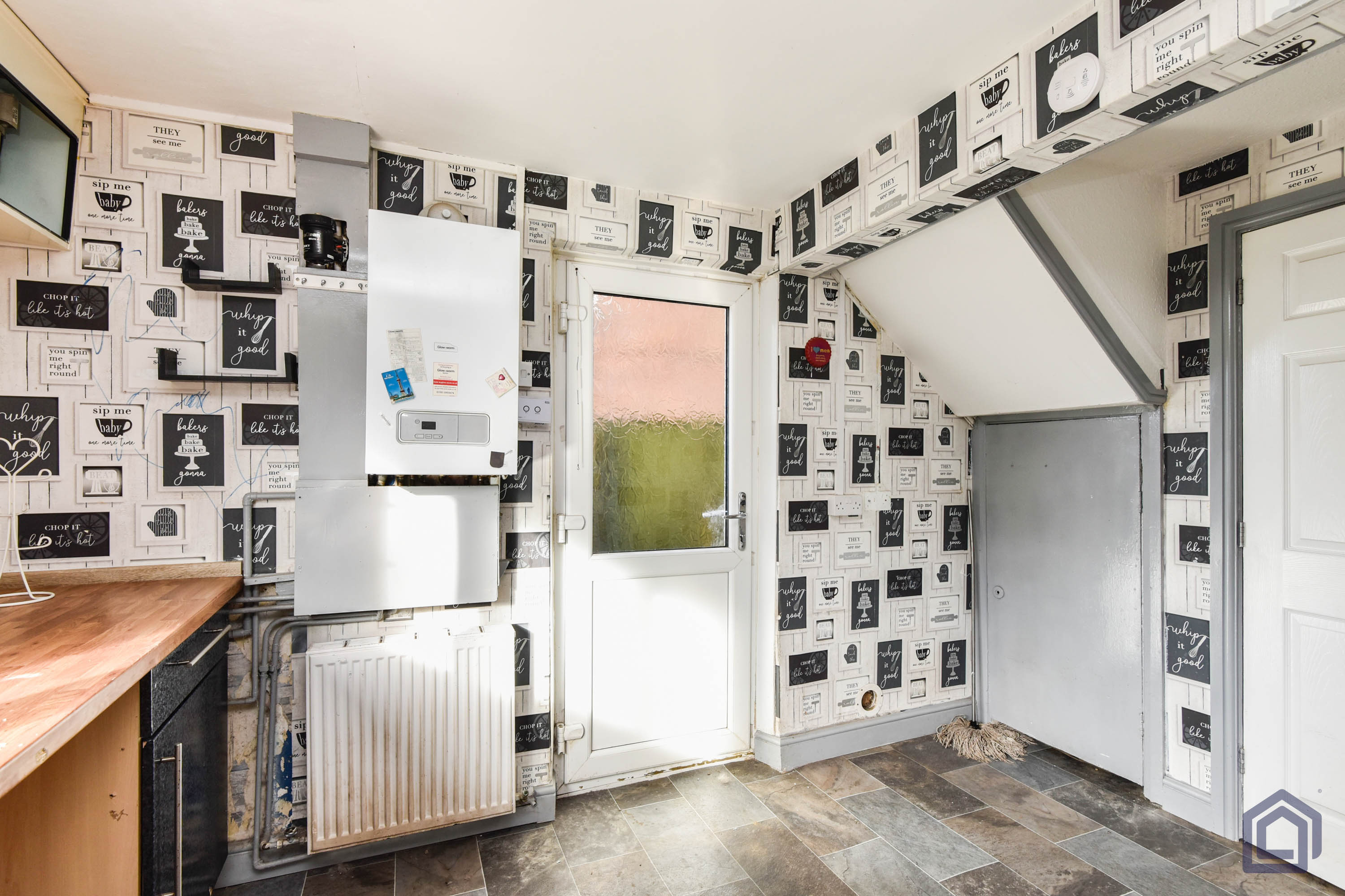 3 Bedroom Semi-Detached in Kidsgrove