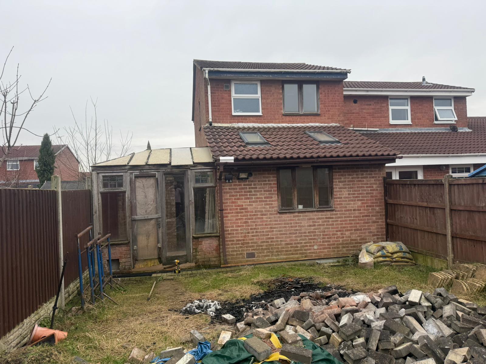 2 Bedroom Semi-Detatched in Swadlincote