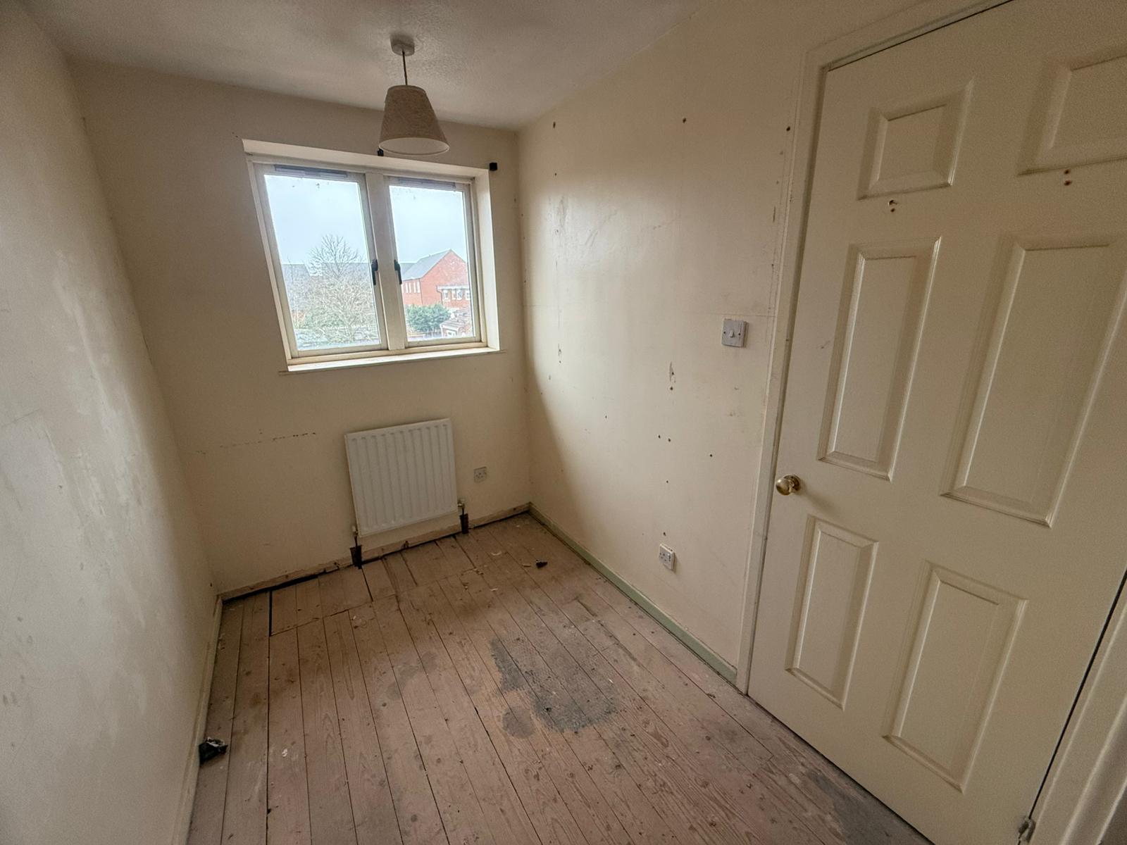 2 Bedroom Semi-Detatched in Swadlincote