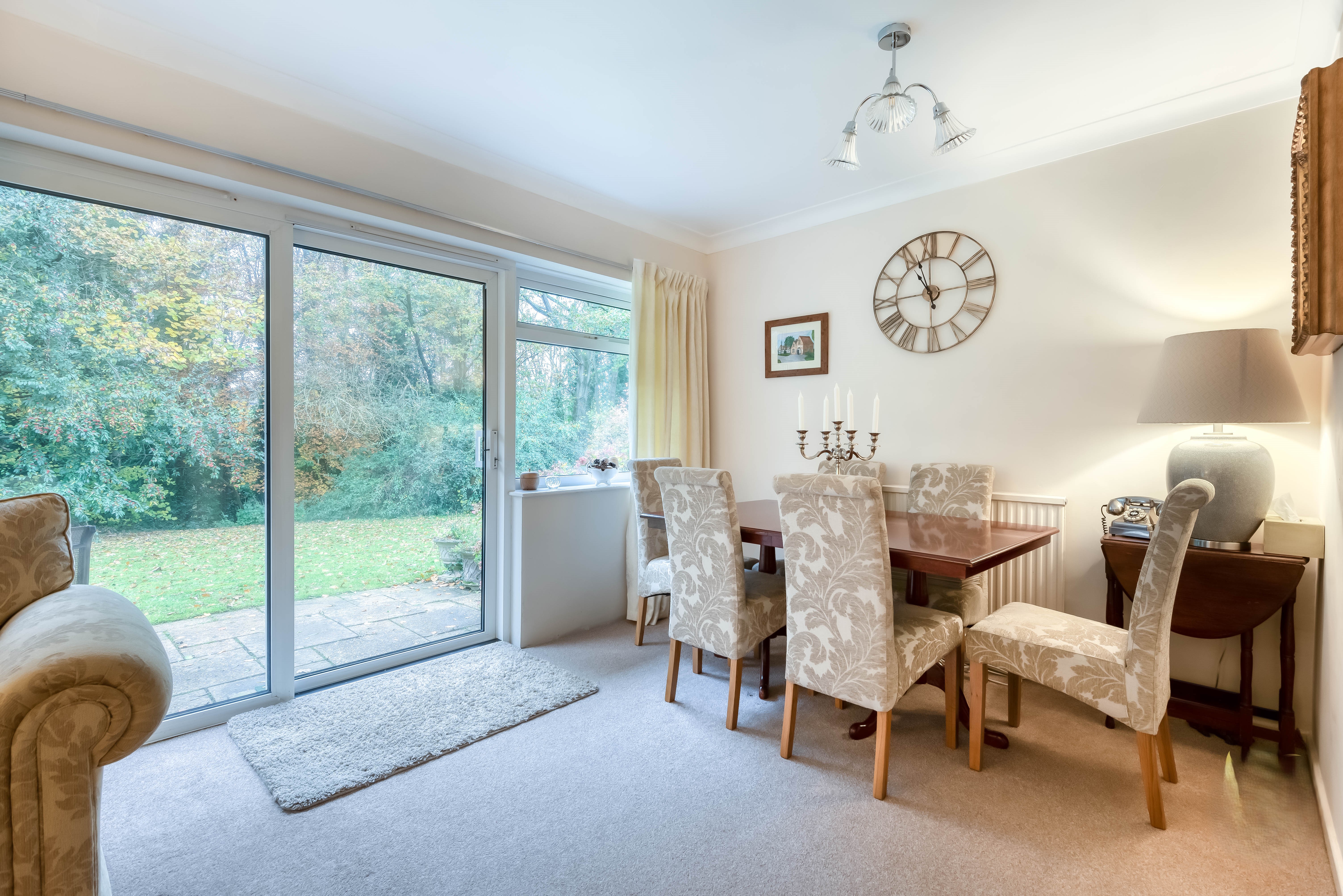 3 Bedroom Bungalow with 2.5 acres in Worcestershire