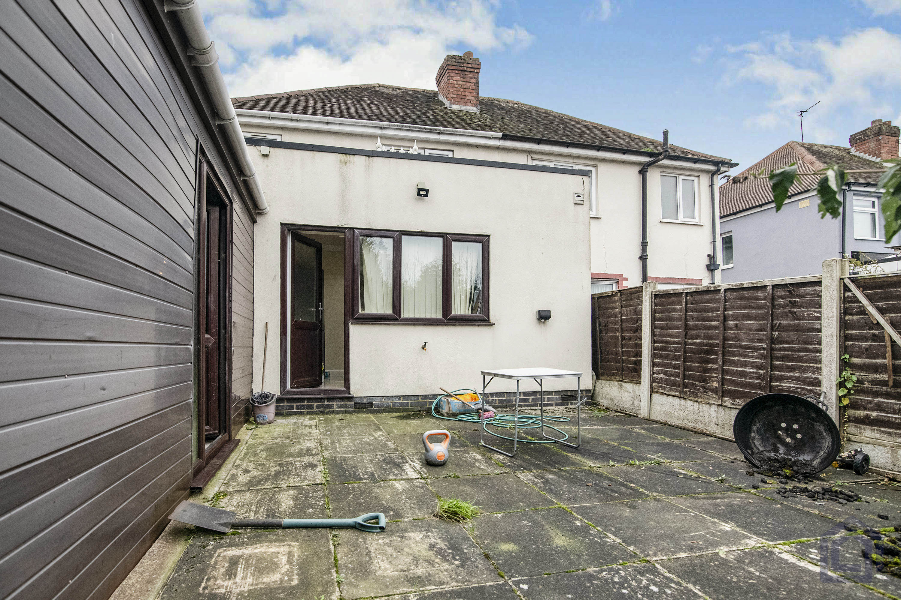 3 Bedroom Semi-Detached in Tipton