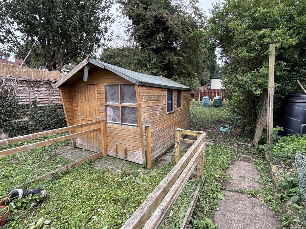 2 Bedroom Semi-Detatched in Swadlincote
