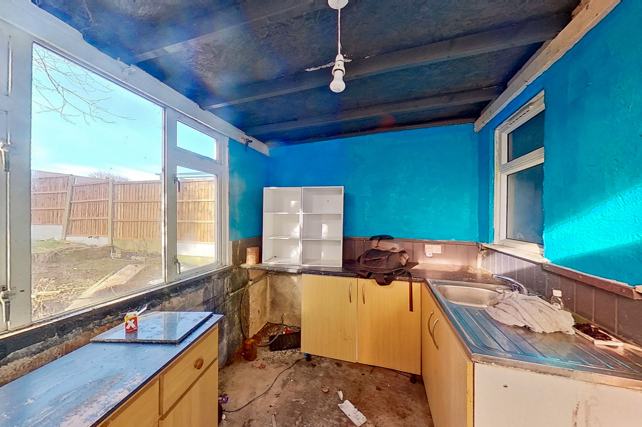 3 Bedroom Semi-Detached in Walsall