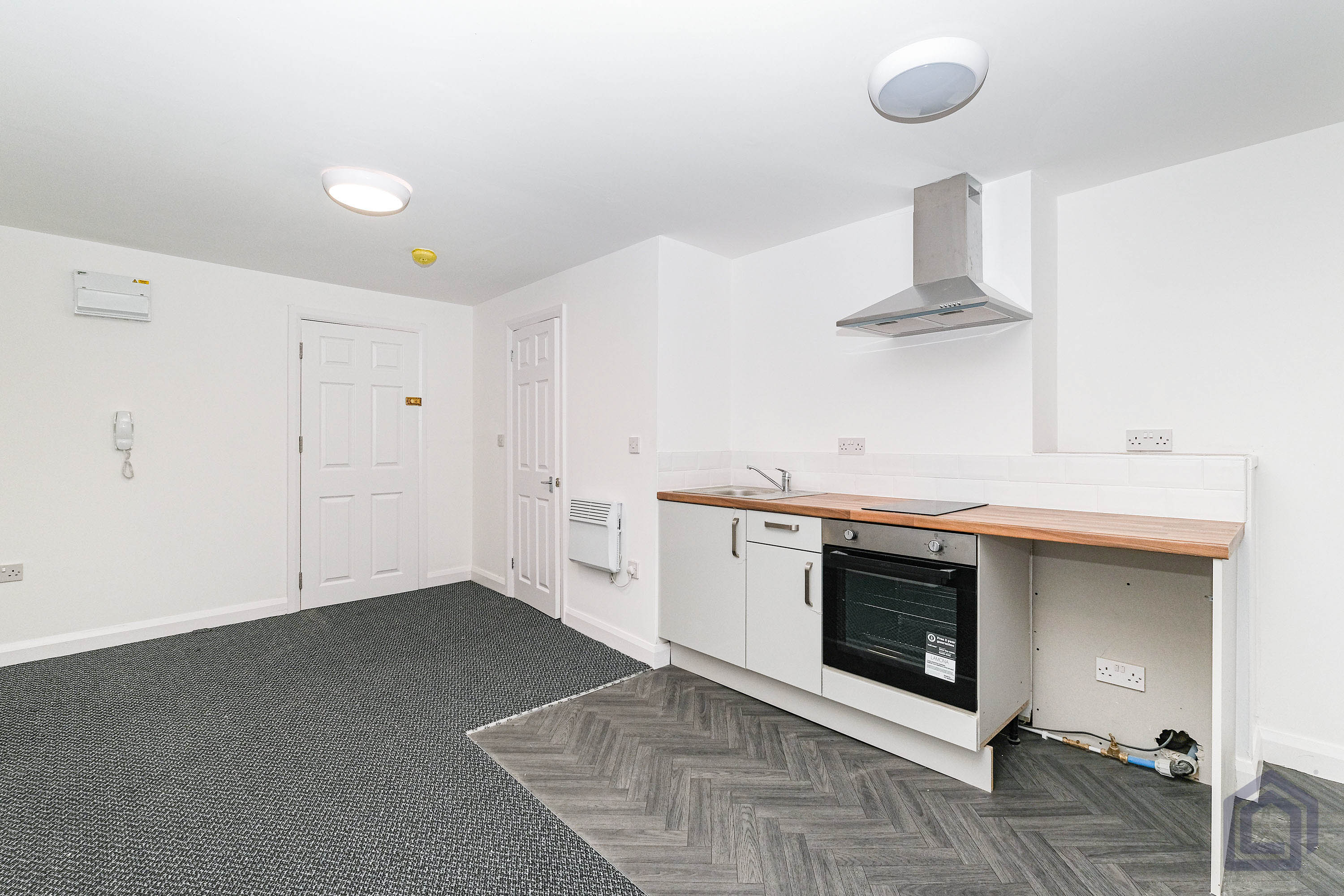 Ground Floor Commercial and 6 Residential Units in Bootle