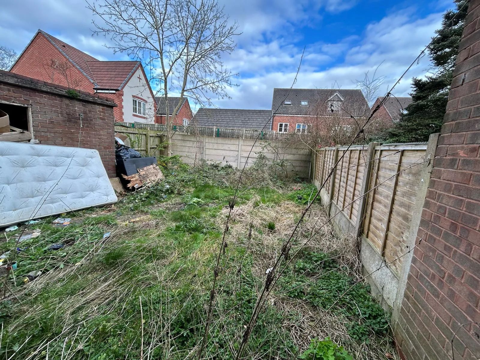 3 Bedroom Semi-Detached in Walsall