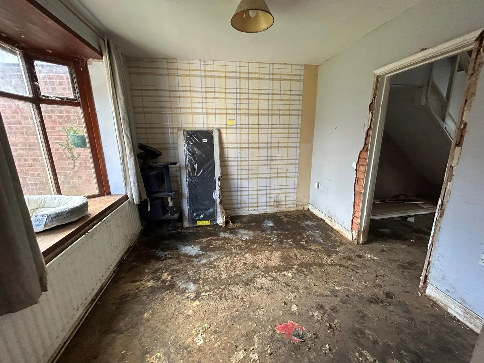 3 Bedroom Semi-Detached in Walsall