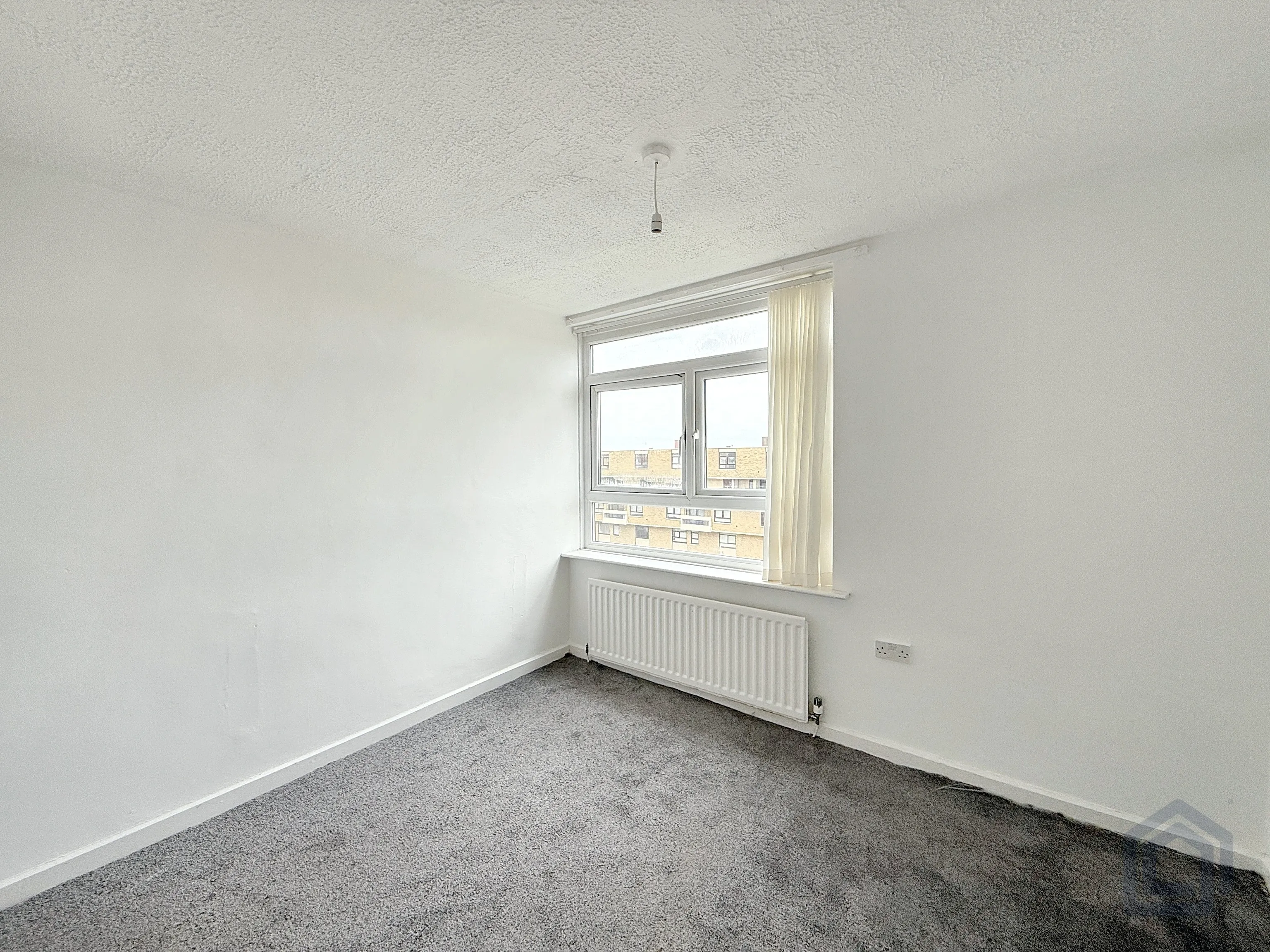 2 Bedroom Flat in Washington