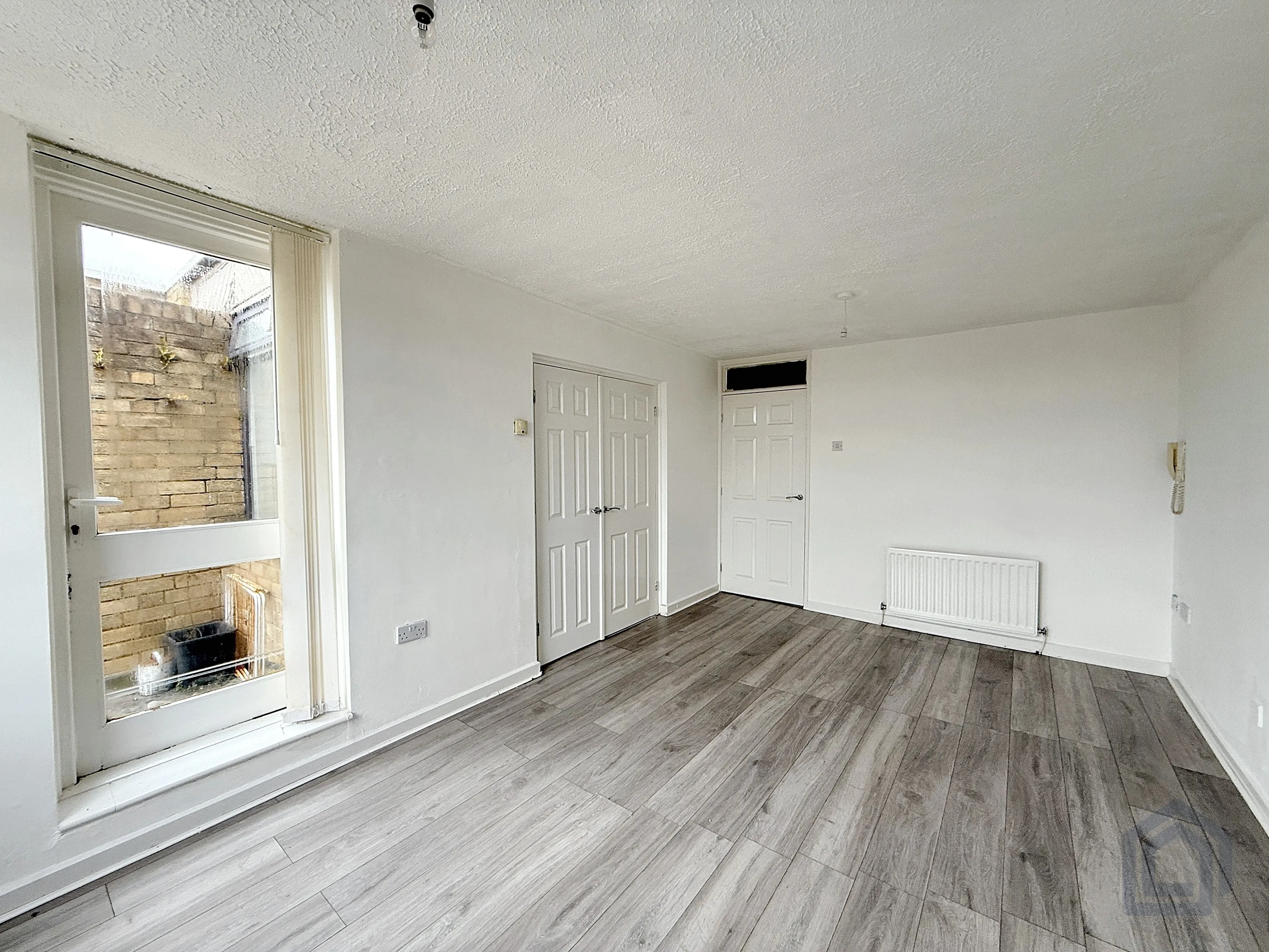 2 Bedroom Flat in Washington