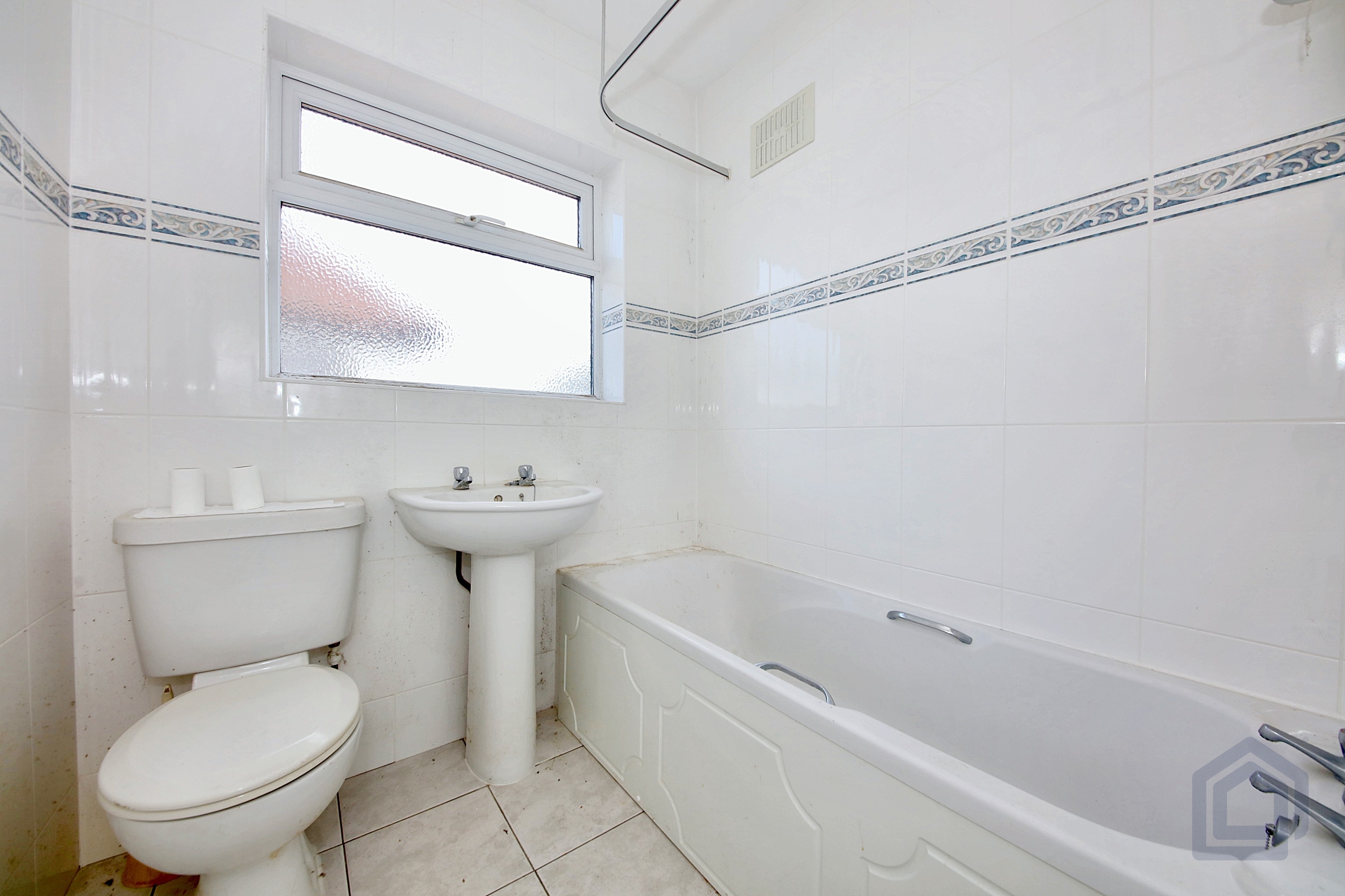 3 Bedroom Semi-Detached in Aldersley