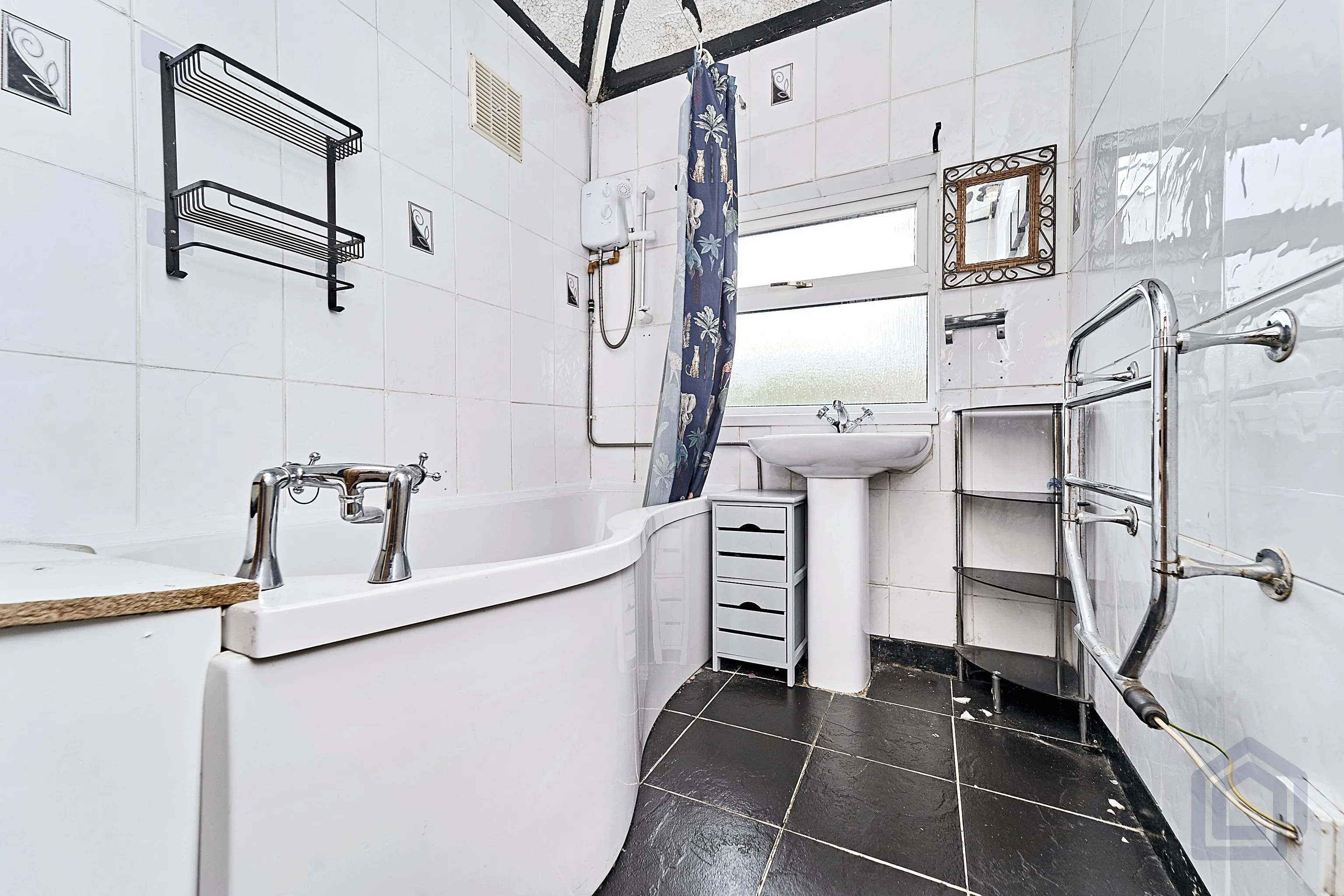 3 Bedroom Semi-Detached in Great Barr