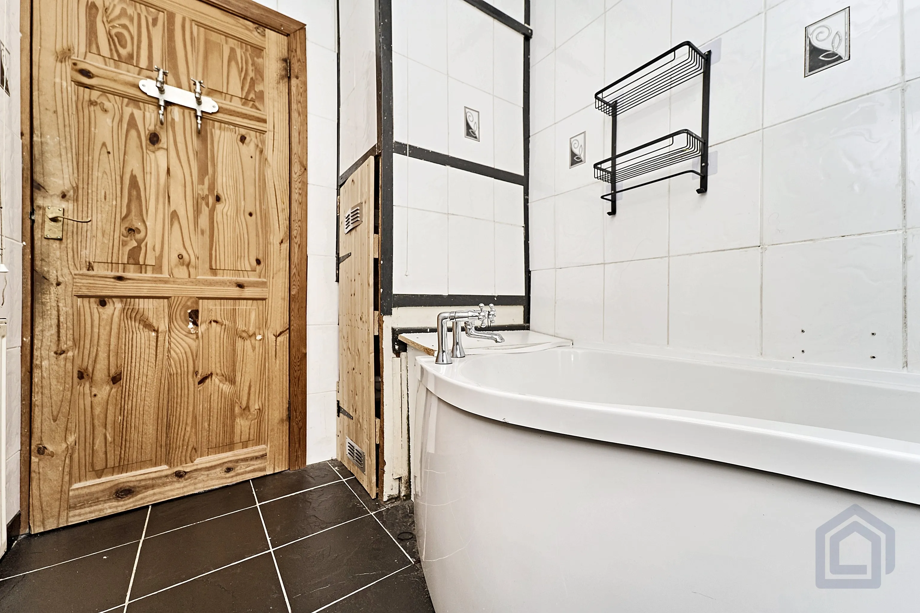 3 Bedroom Semi-Detached in Great Barr