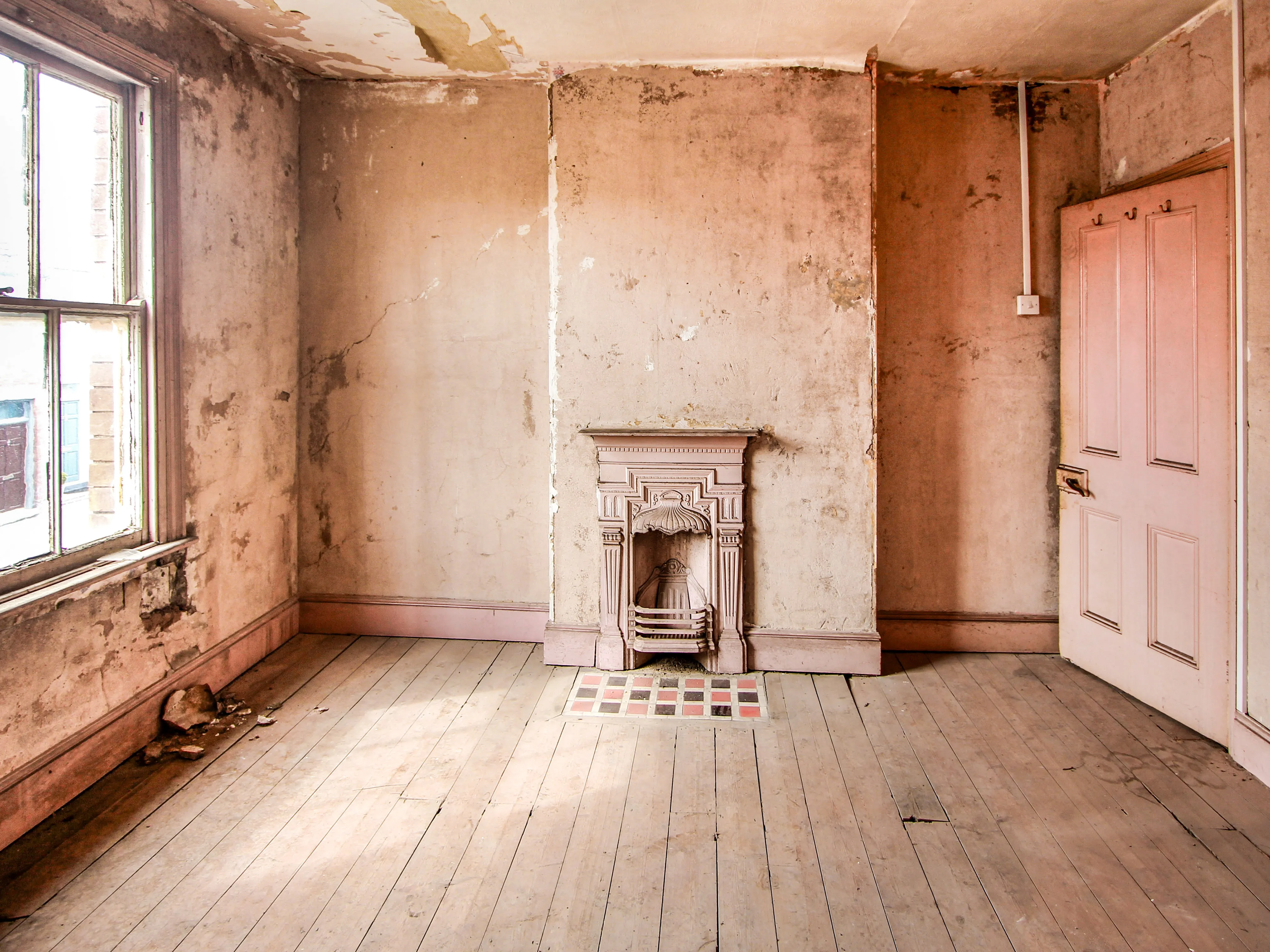 3 Bedroom Semi-Detached in Oldswinford