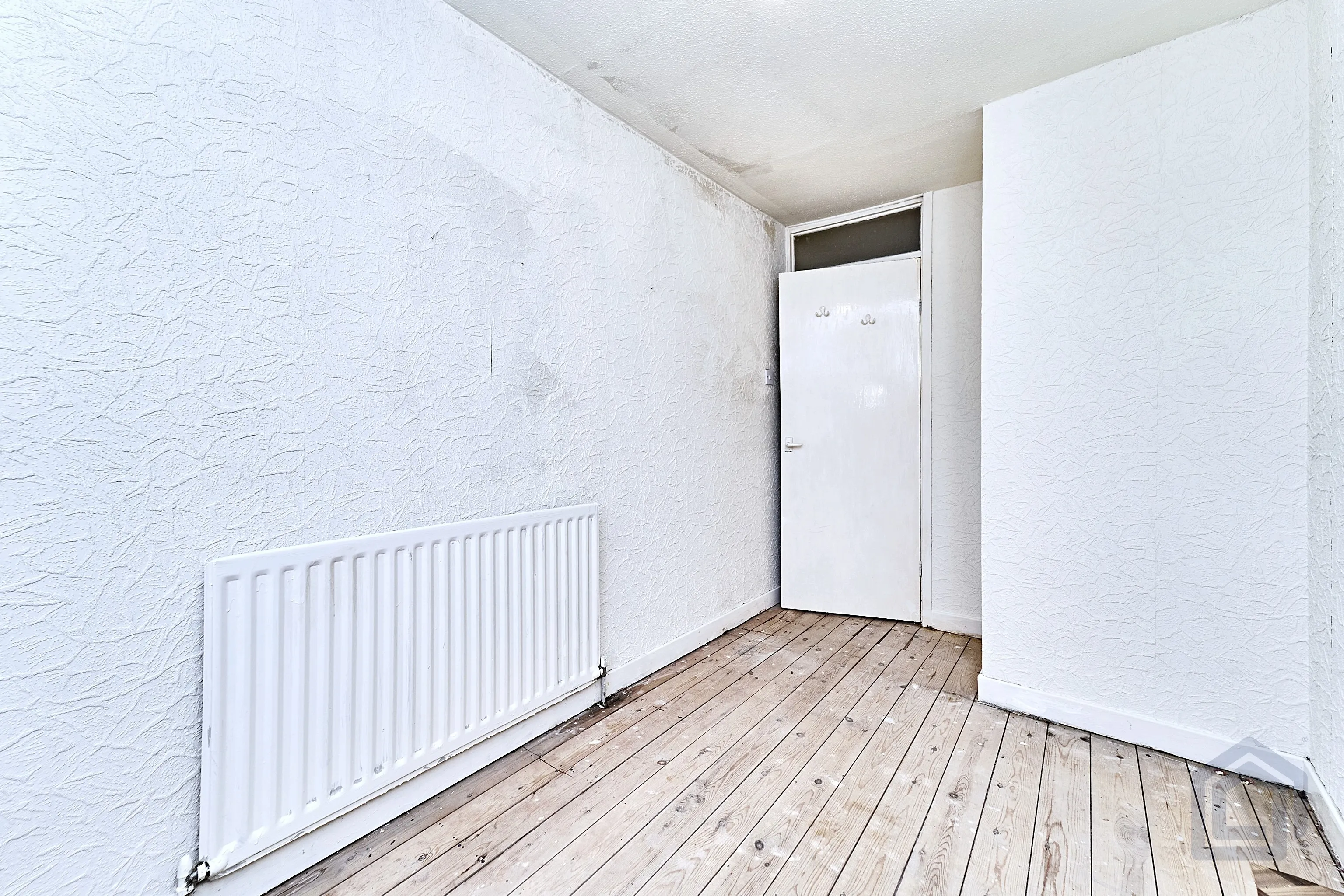 3 Bedroom Semi-Detached in Willenhall