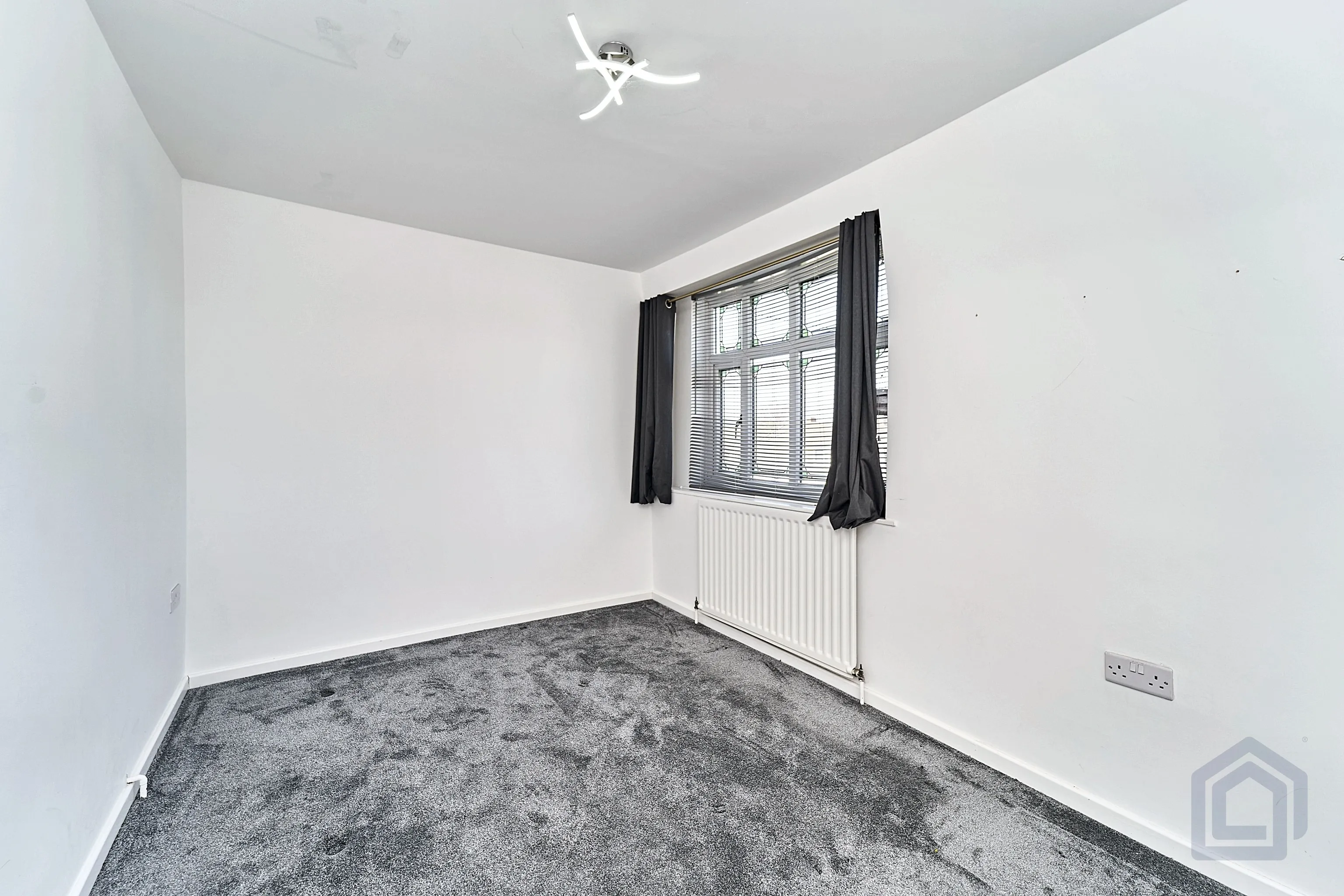 3 Bedroom Semi-Detached in Great Barr
