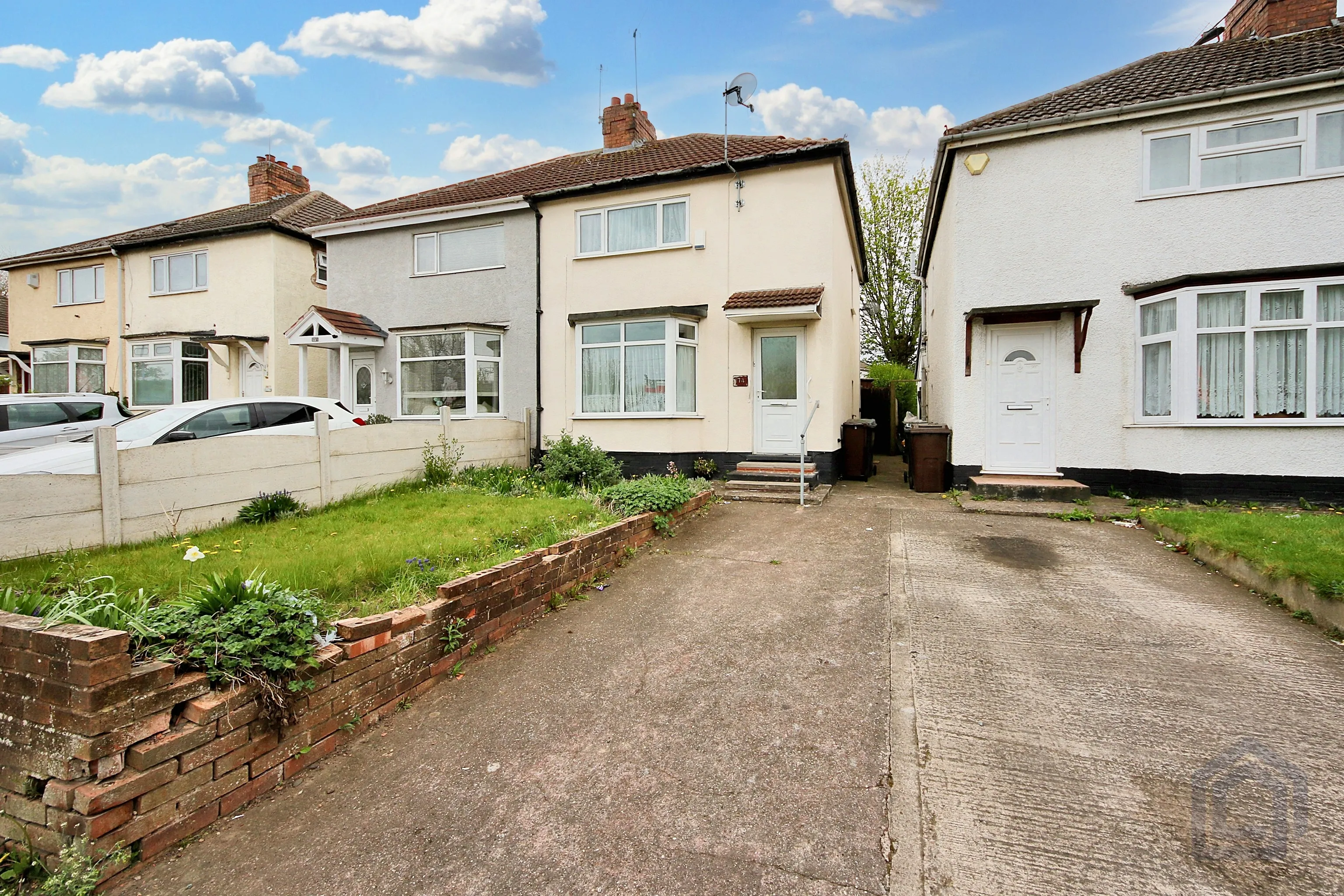 3 Bedroom Semi-Detached in Wolverhampton