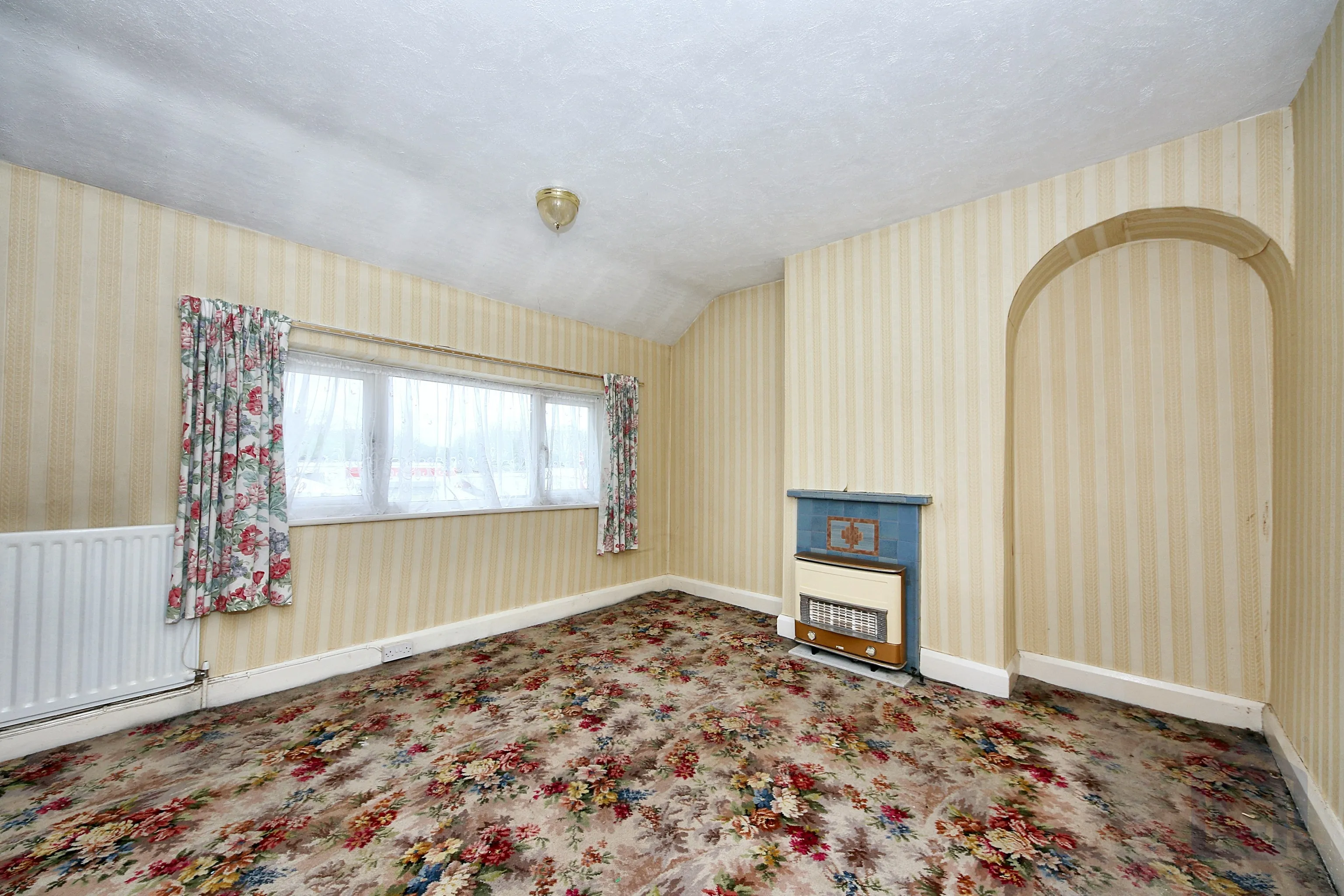 3 Bedroom Semi-Detached in Wolverhampton