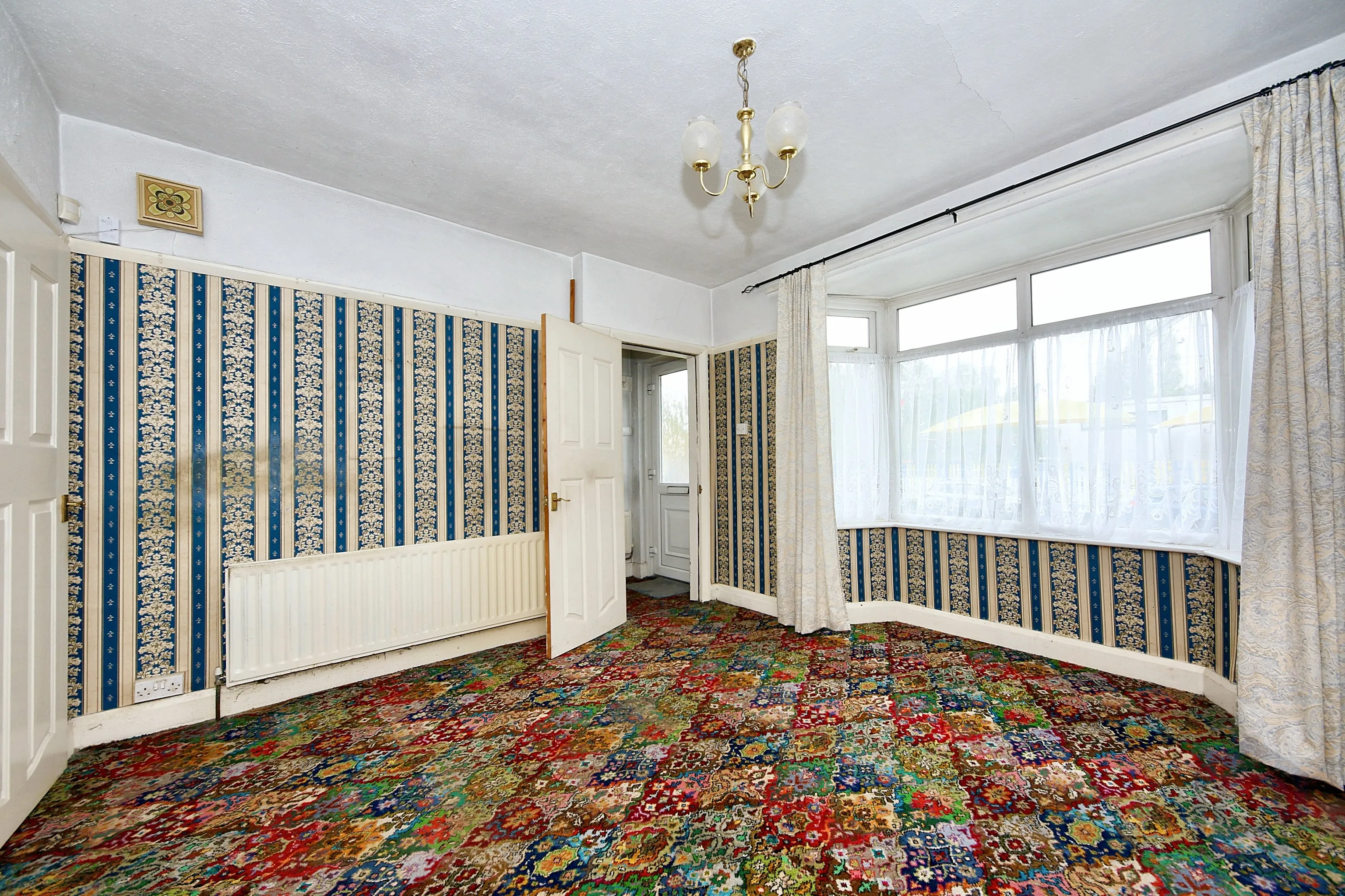 3 Bedroom Semi-Detached in Wolverhampton