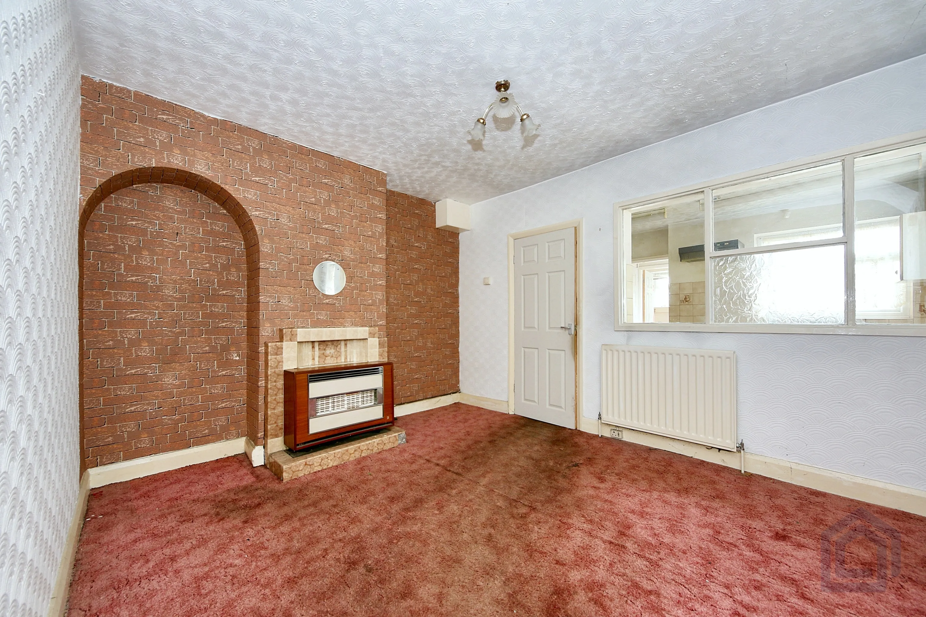 3 Bedroom Semi-Detached in Wolverhampton