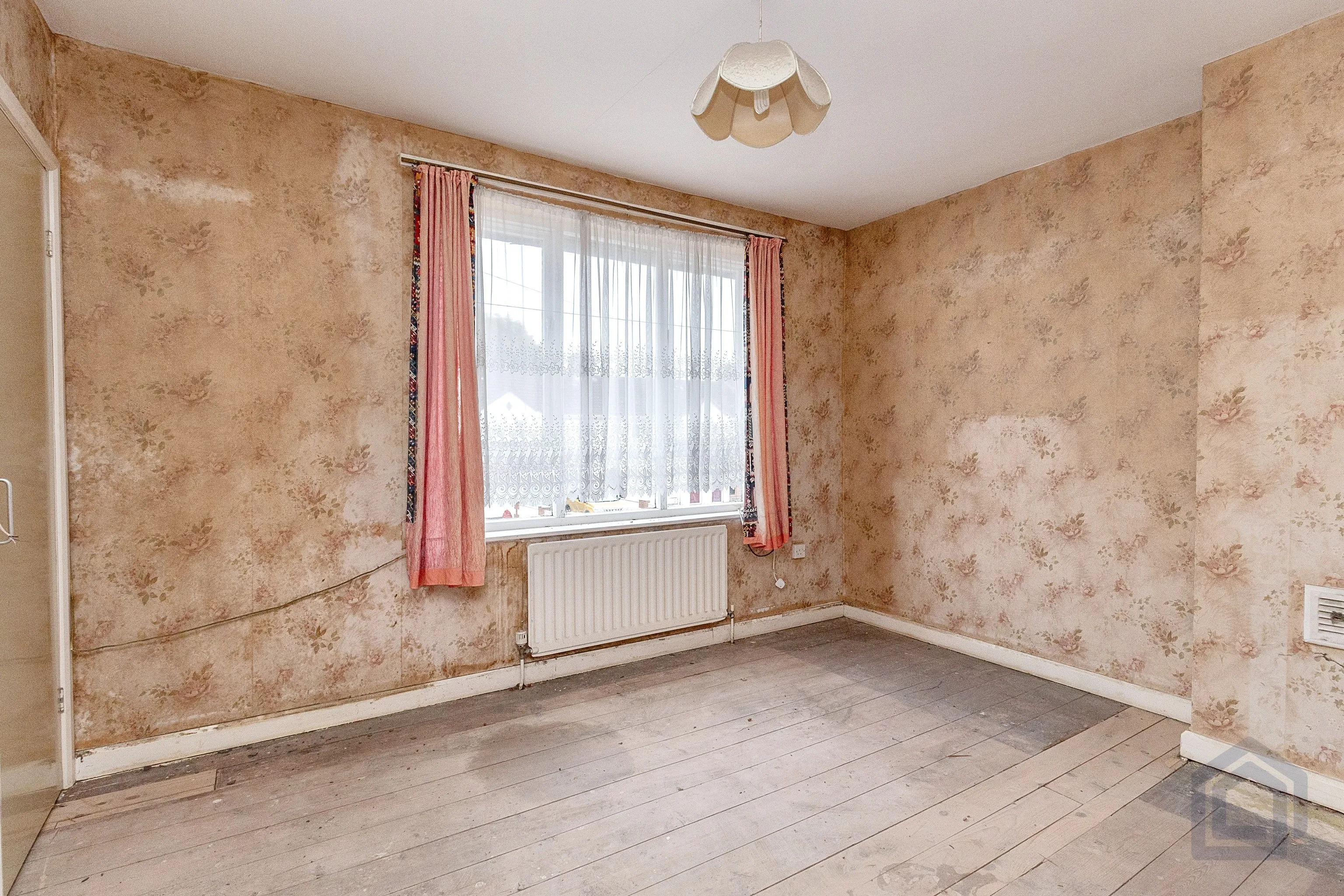 2 Bedroom End Terrace in Wolverhampton
