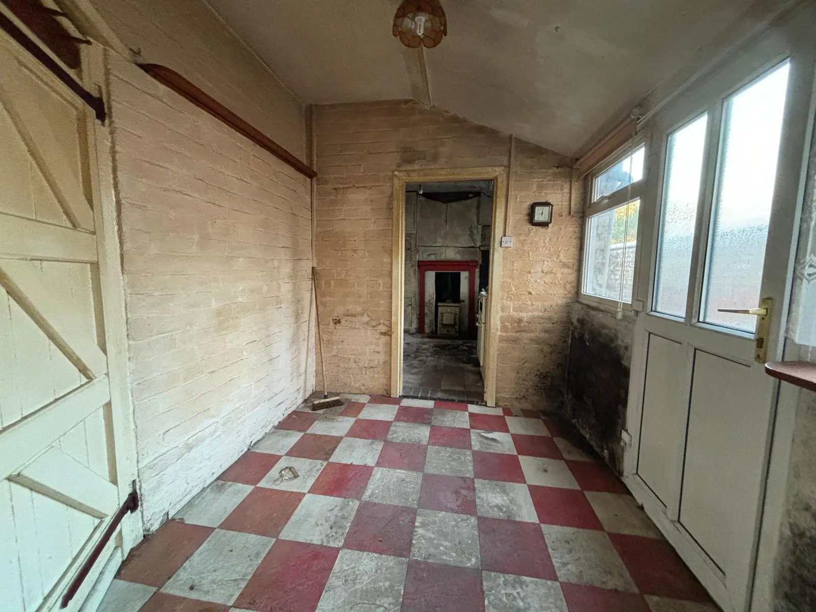 3 Bedroom Terraced in Oldbury