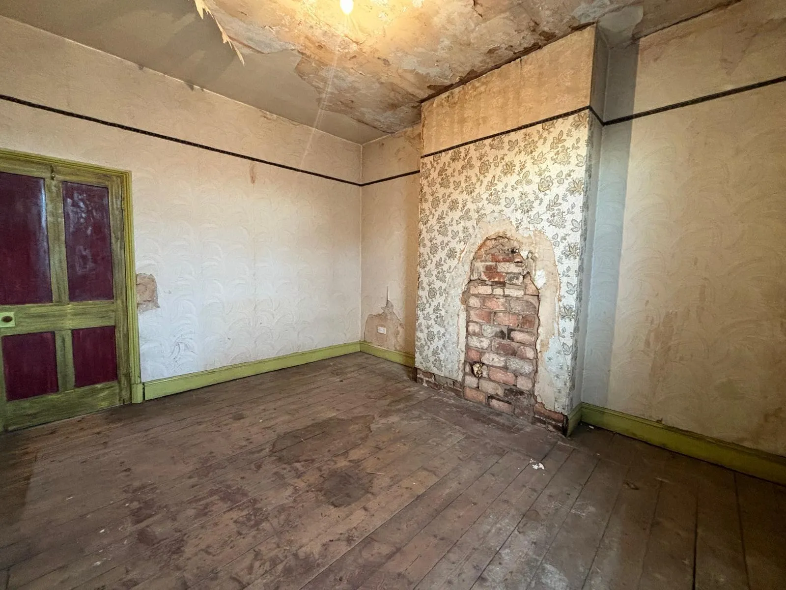 3 Bedroom Terraced in Oldbury