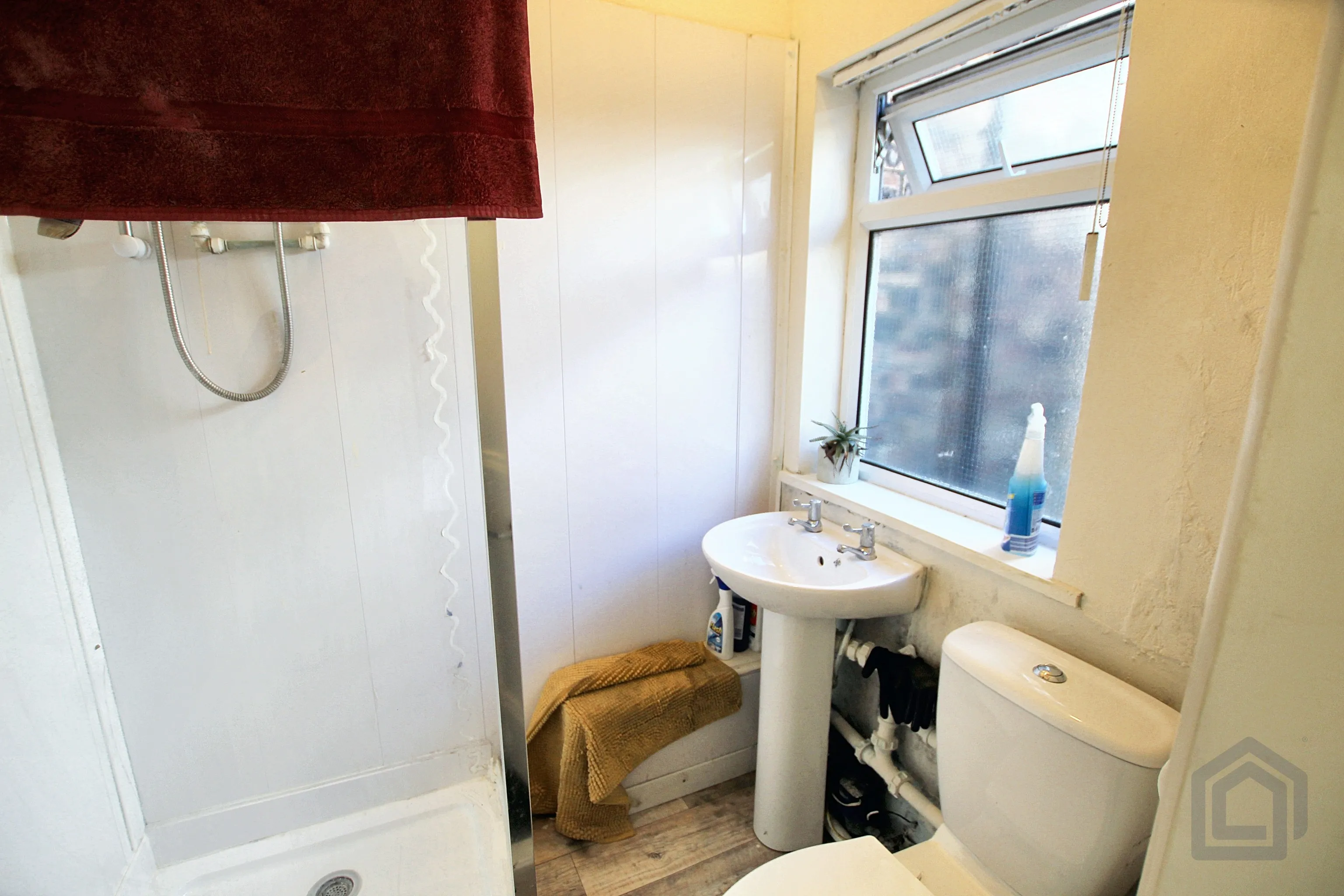 2 Bedroom Investment Bungalow split into two units in Stoke-on-Trent