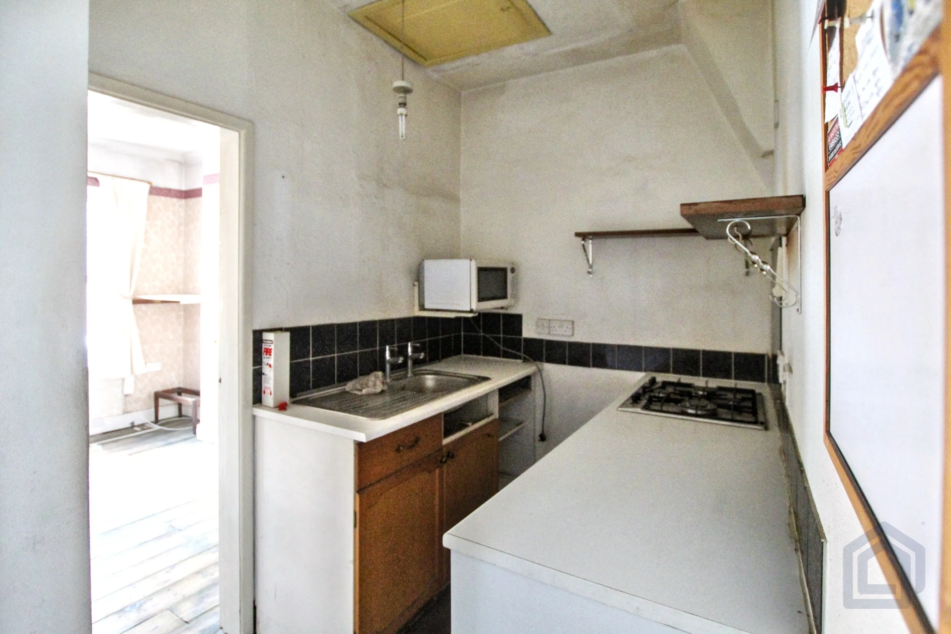 2 Bedroom Mid Terraced in Hanley