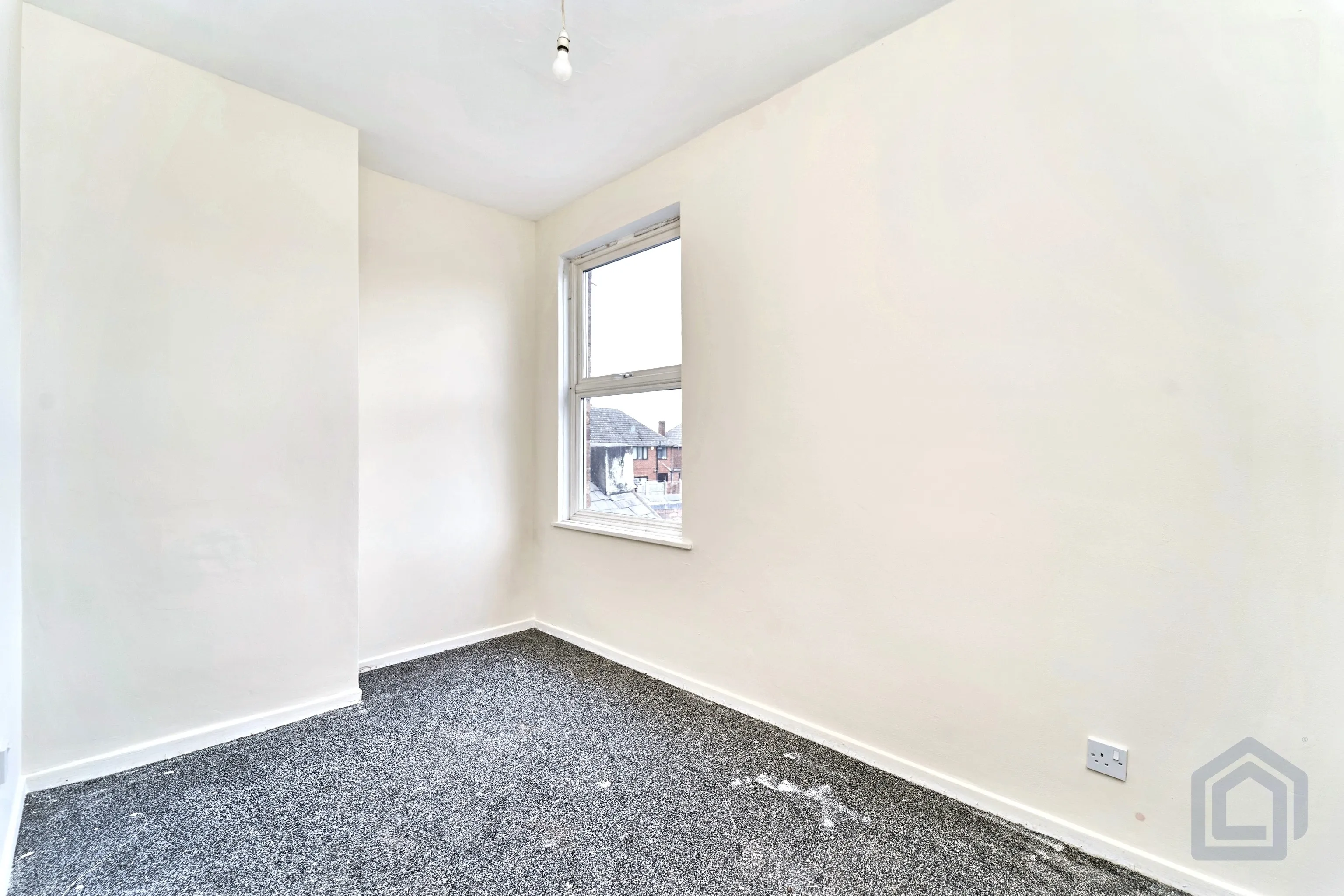 2 Bedroom Terraced in Willenhall