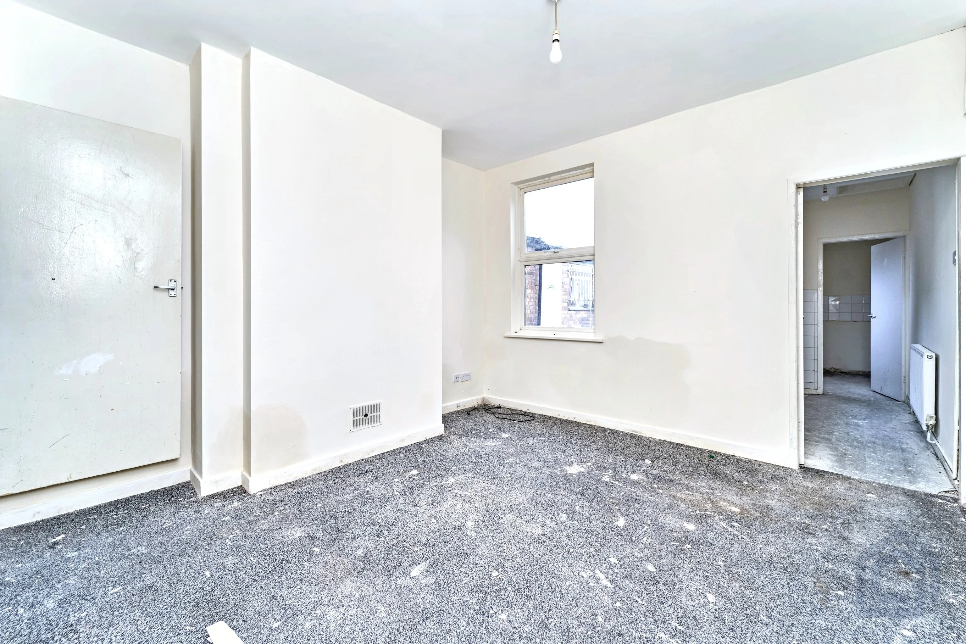 2 Bedroom Terraced in Willenhall