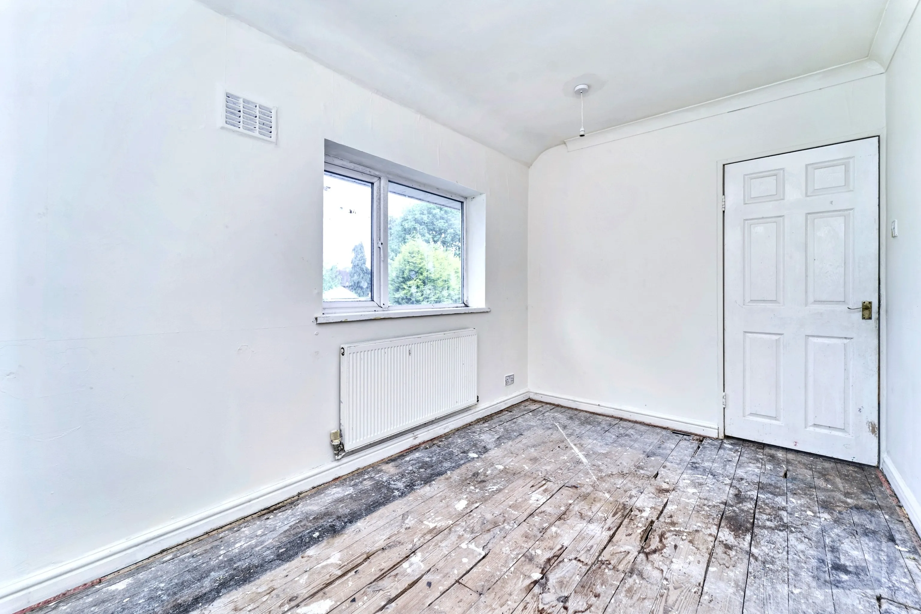 3 Bedroom Semi-Detached in Quinton