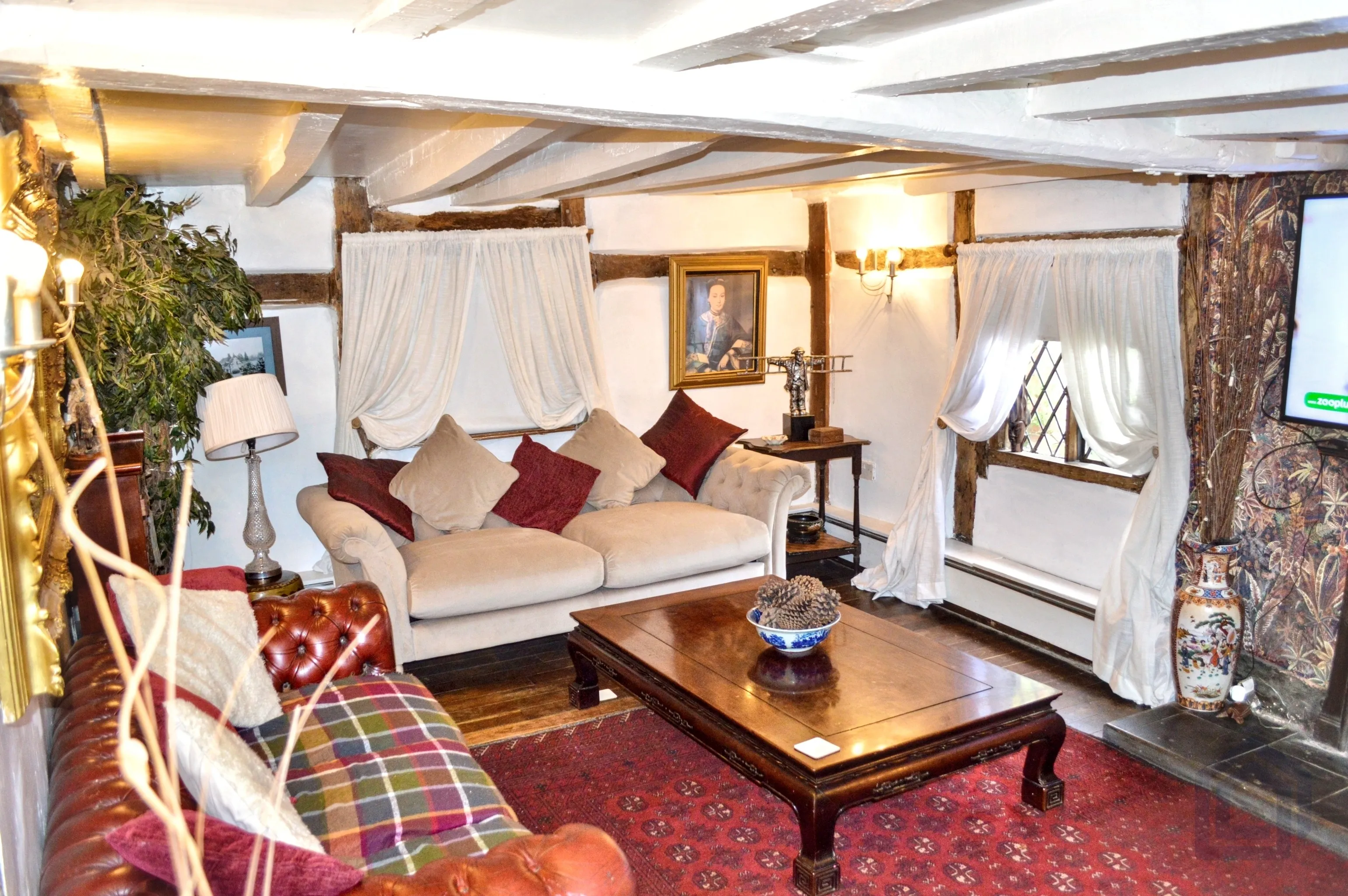 4 Bedroom Detached in Kenilworth