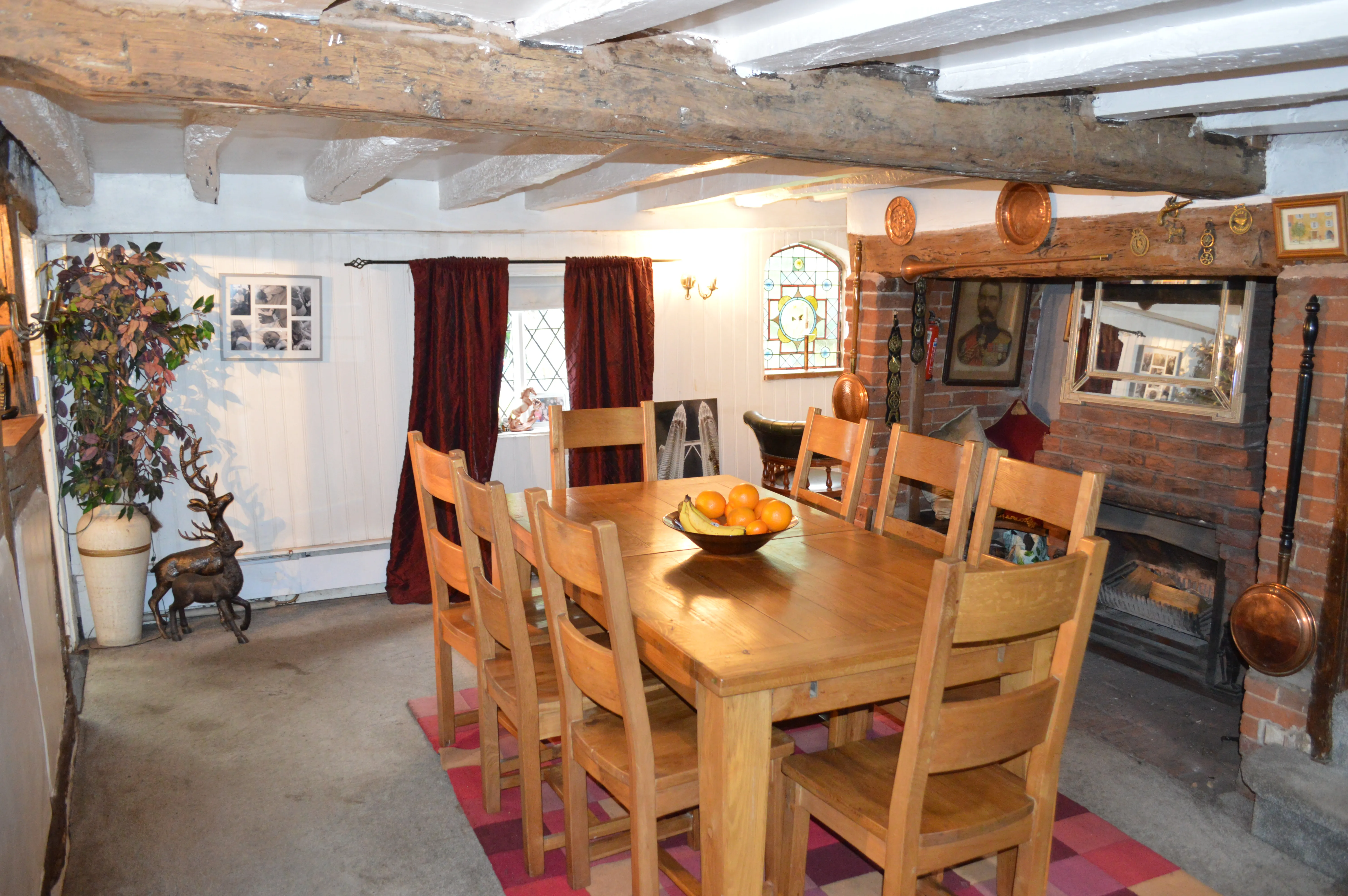 4 Bedroom Detached in Kenilworth