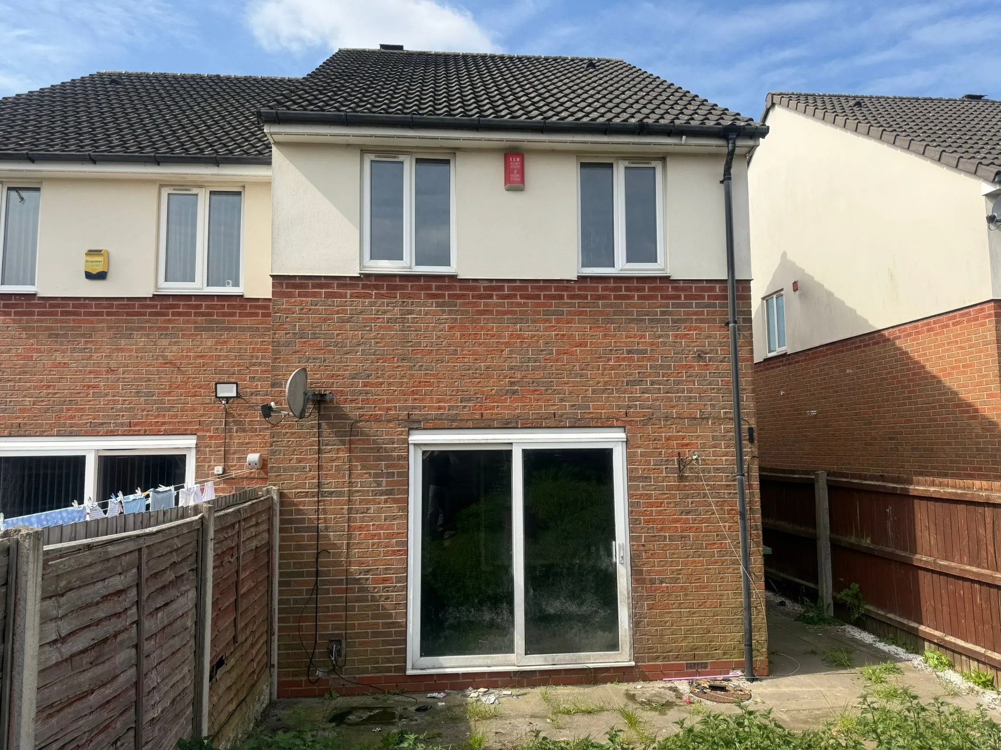 3 Bedroom Semi-Detached in Brierley Hill