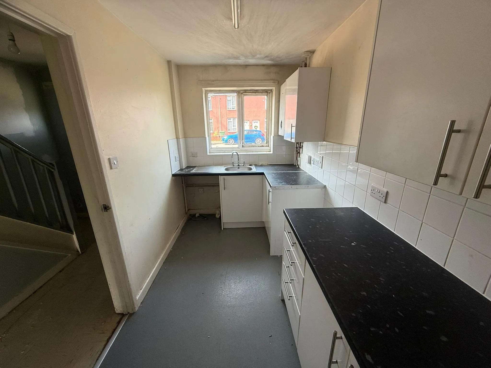 3 Bedroom Semi-Detached in Brierley Hill
