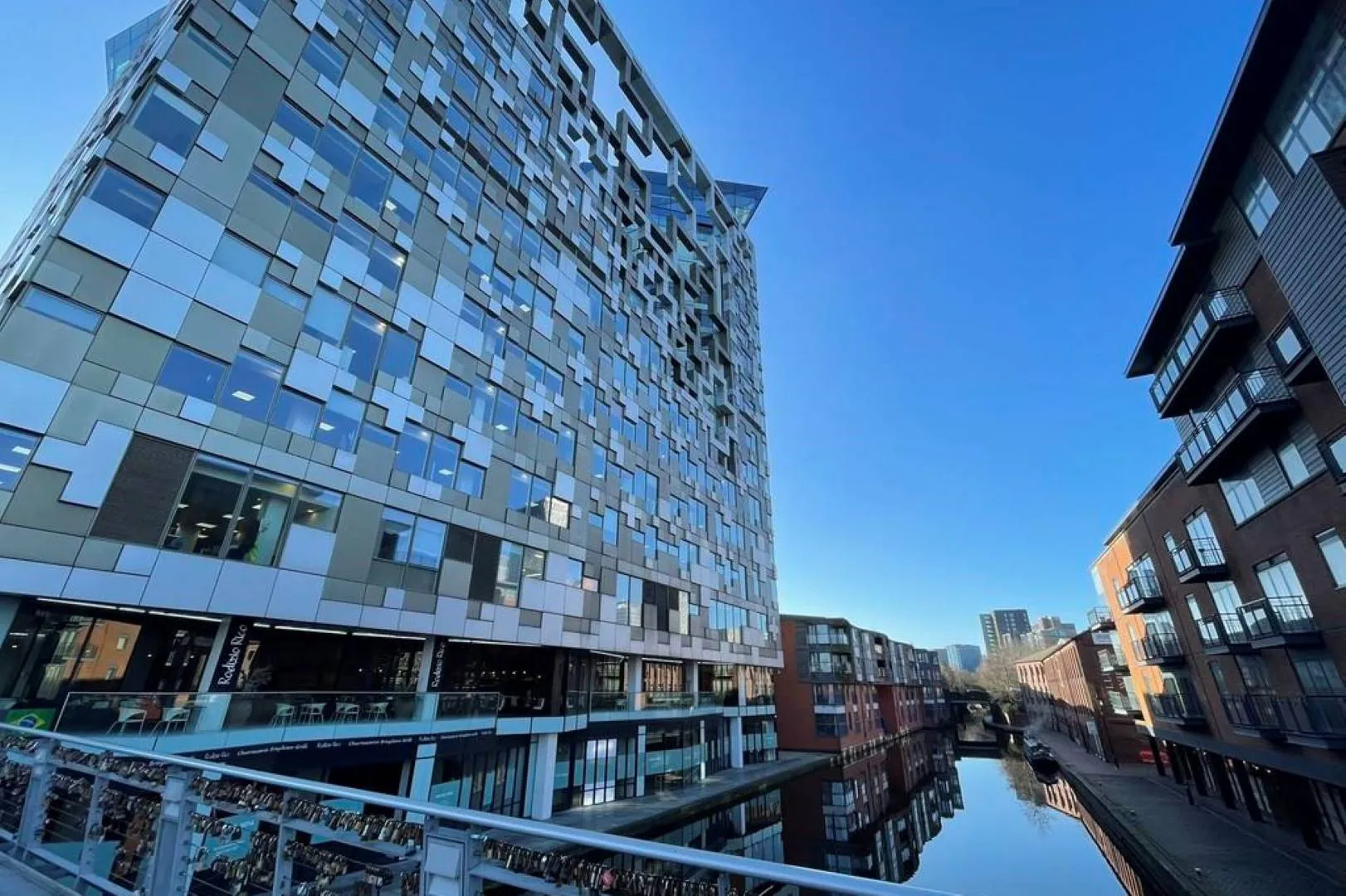 2 Bedroom Apartment in Birmingham City Centre