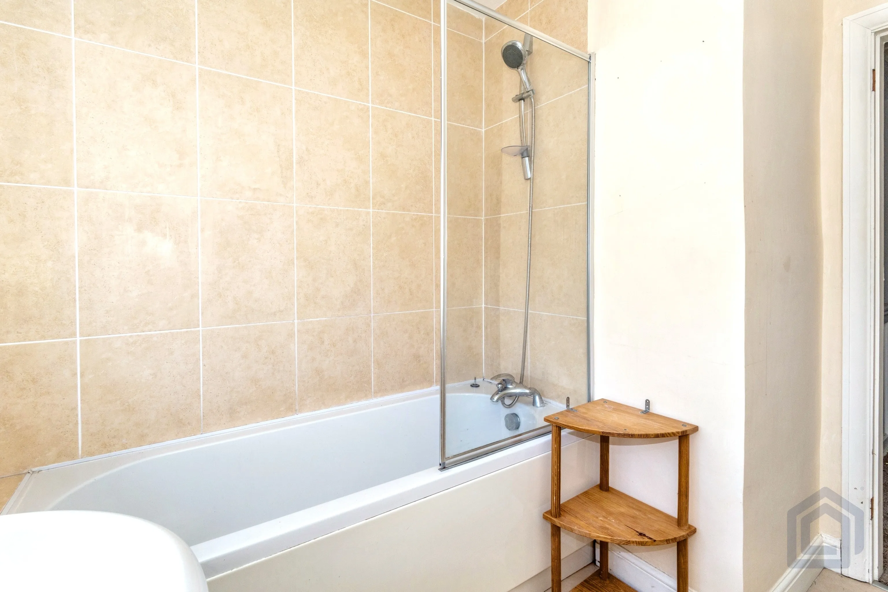 2 Bedroom Semi-Detached in Macclesfield