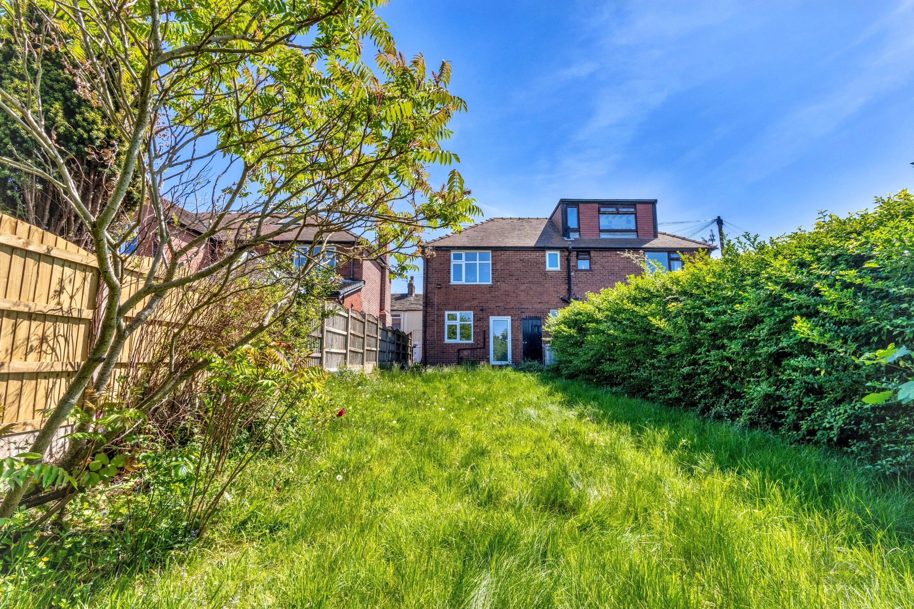 2 Bedroom Semi-Detached in Macclesfield