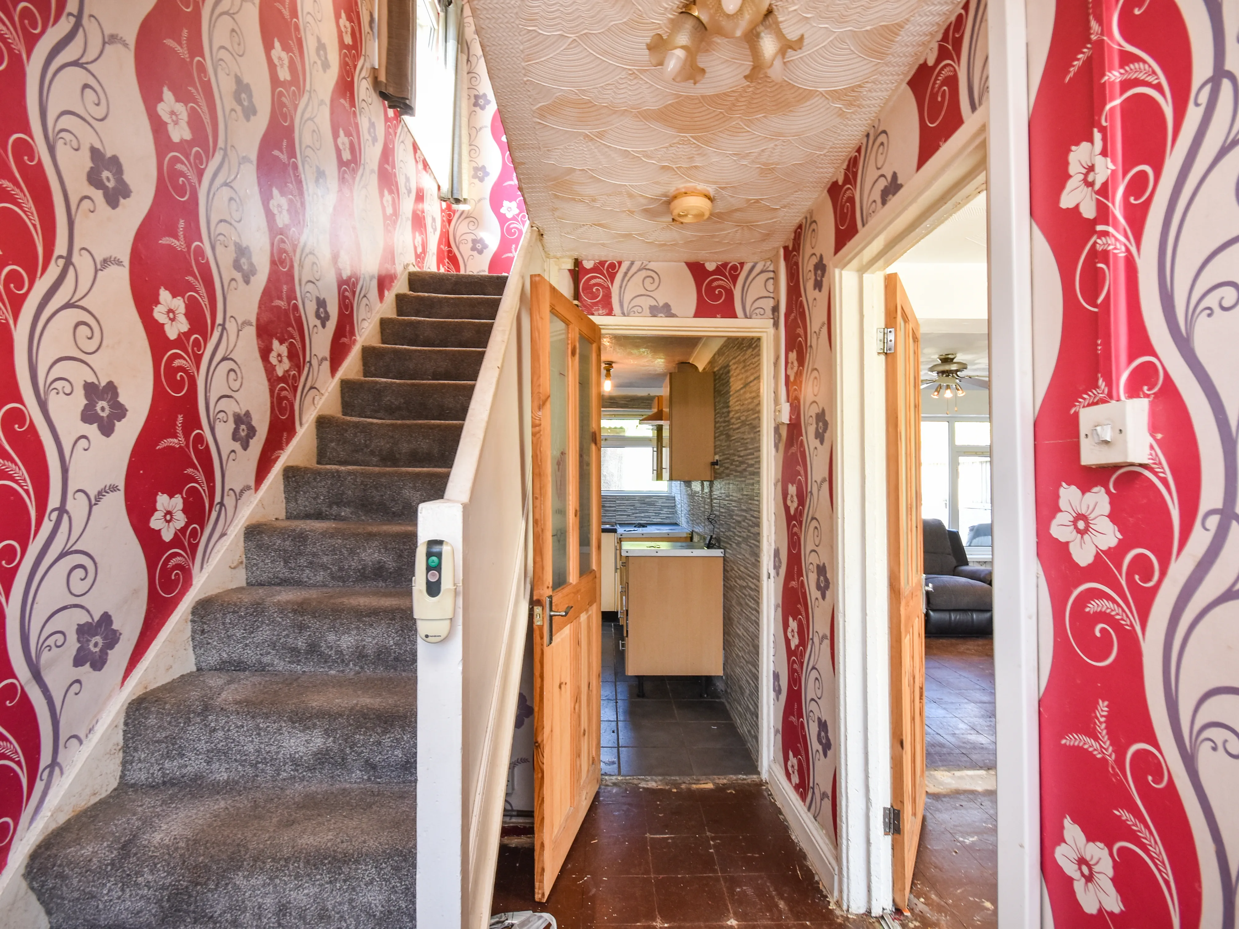 3 Bedroom Semi-Detached in Mountain Ash